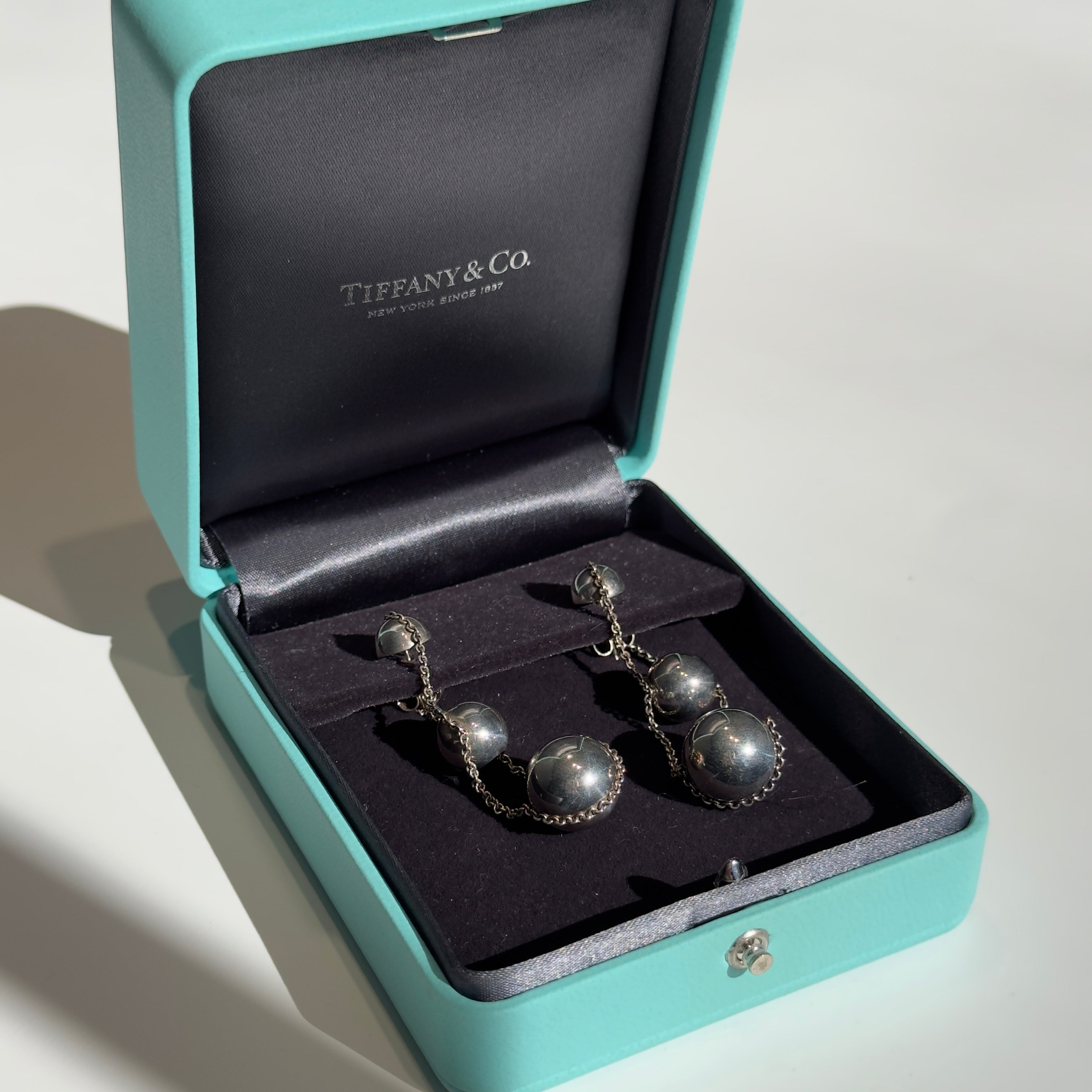 Tiffany and Co Hardware Triple Drop Earrings In Sterling Silver - Queen May