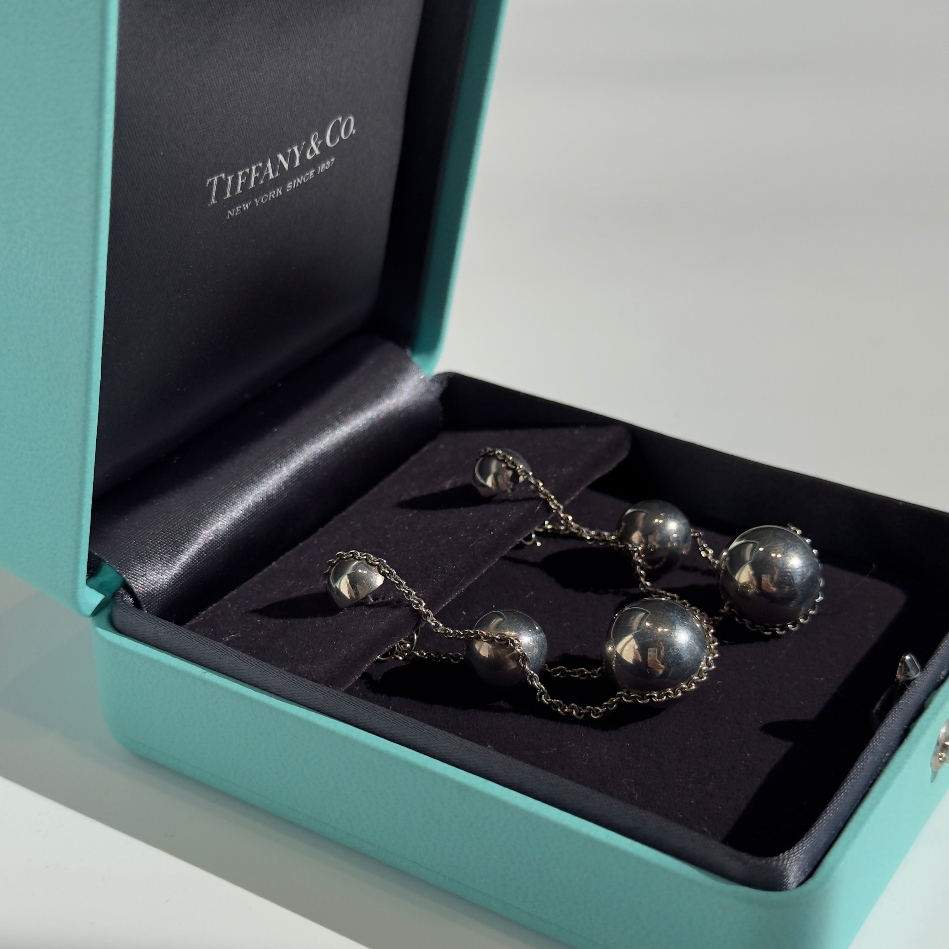 Tiffany and Co Hardware Triple Drop Earrings In Sterling Silver - Queen May
