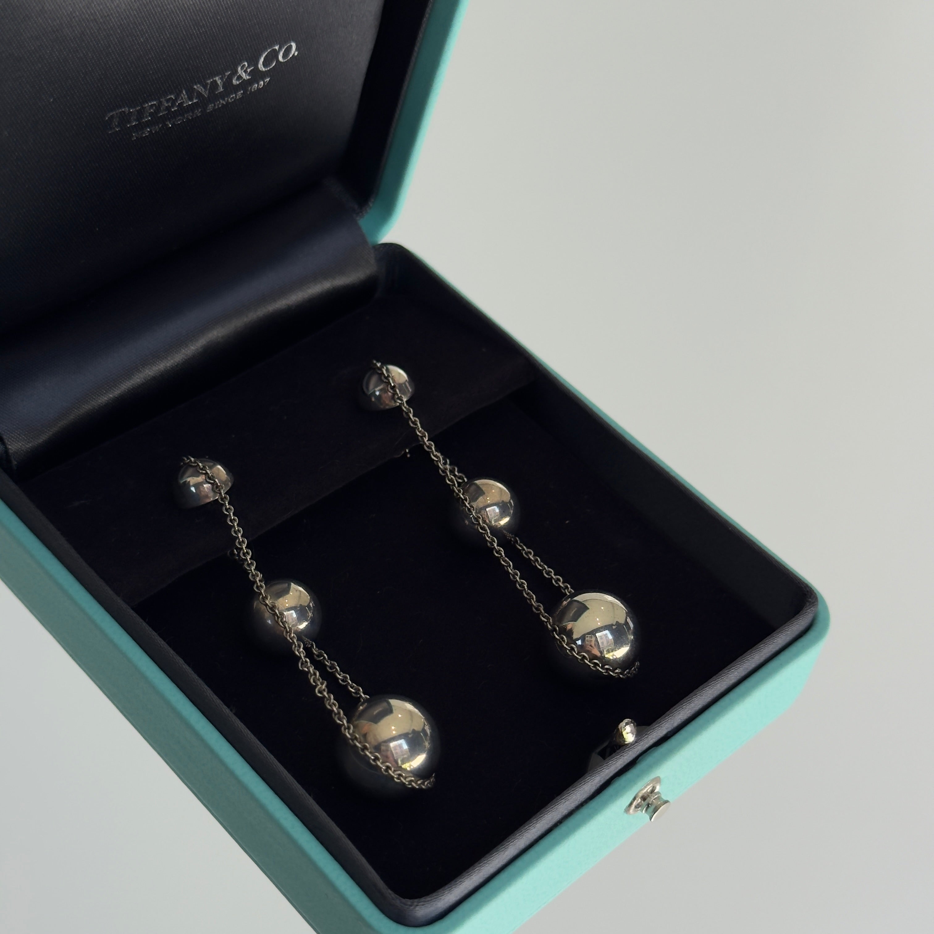 Tiffany and Co Hardware Triple Drop Earrings In Sterling Silver - Queen May