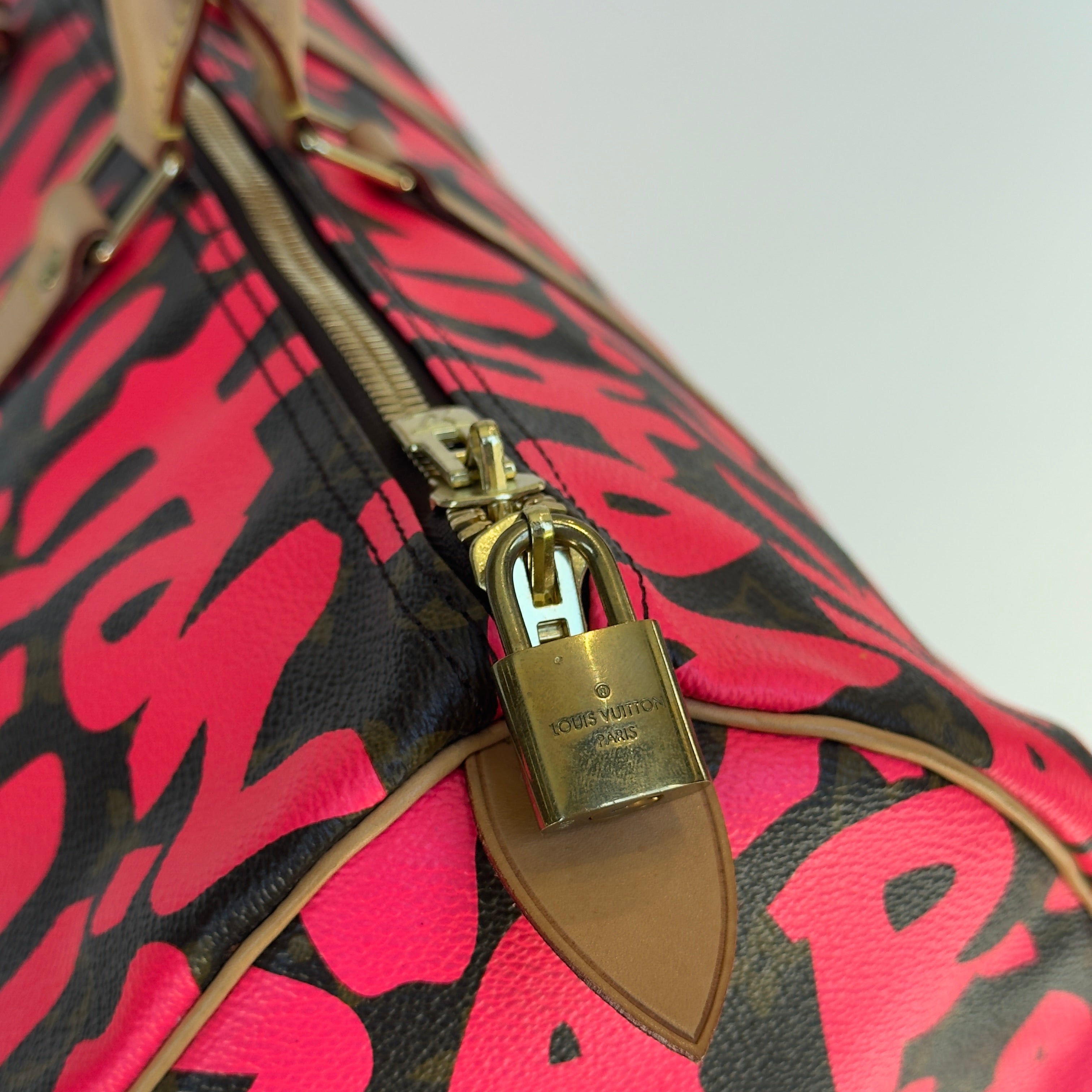 Louis Vuitton Stephen Sprouse Monogram Graffiti Keepall 50 Fuchsia - Queen May