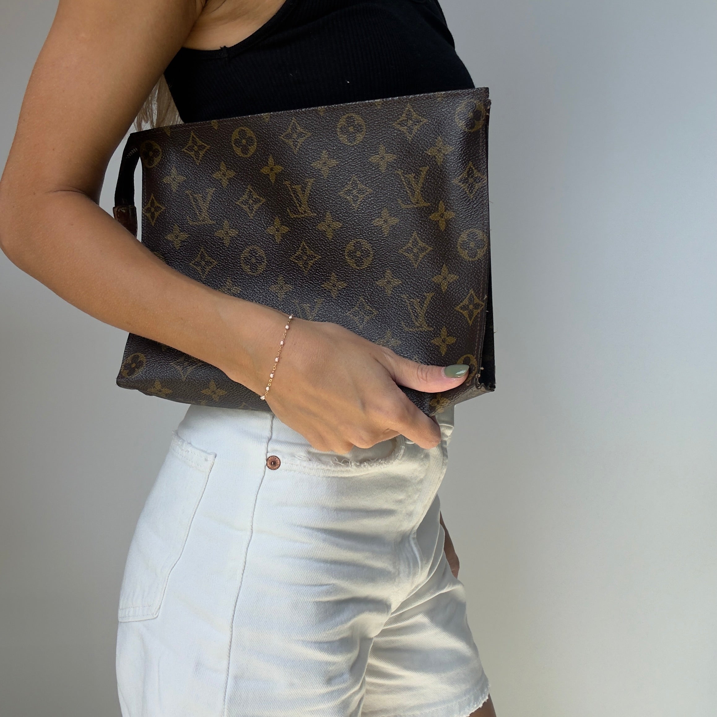 Vintage Louis Vuitton Monogram Toiletry Pouch 26 - Queen May