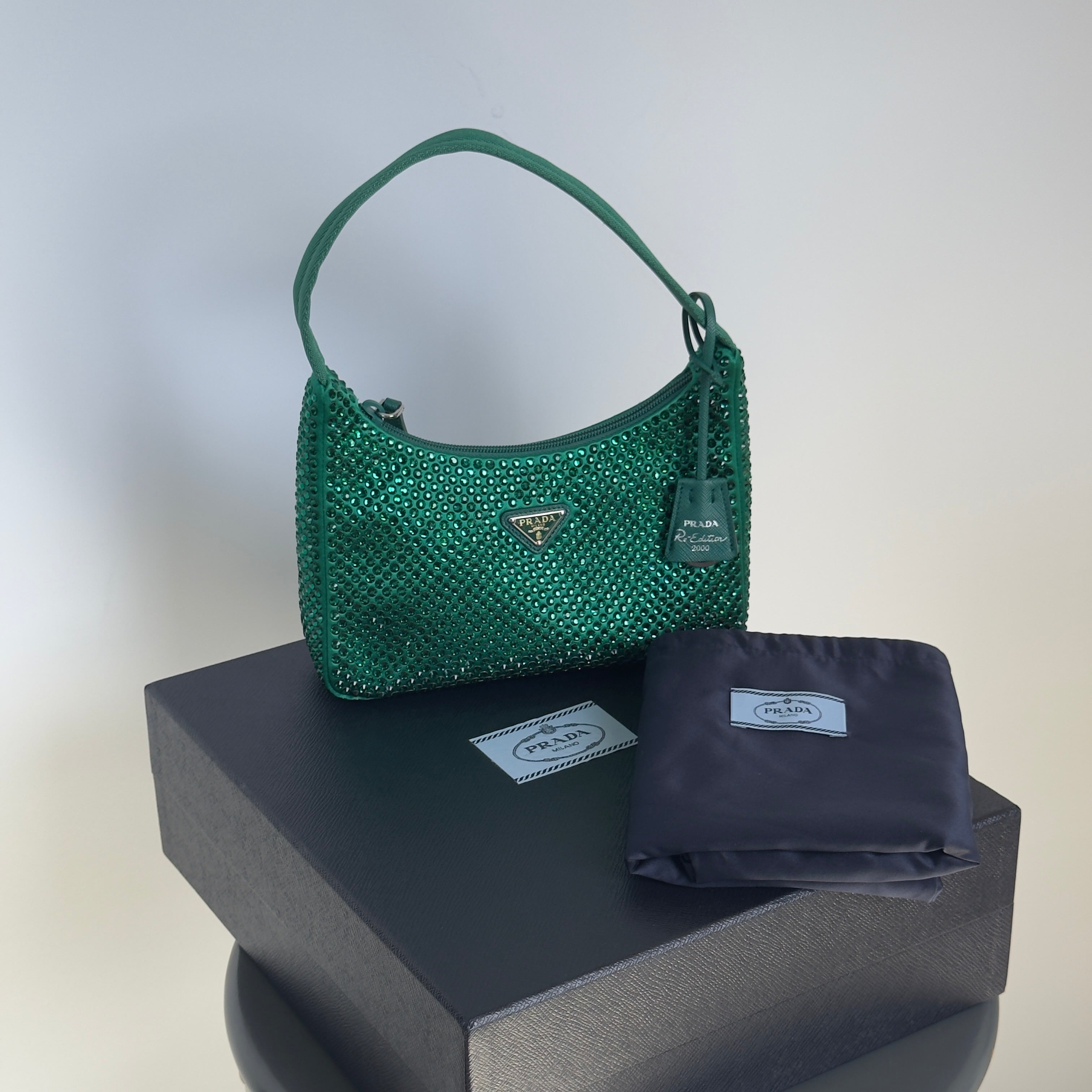 Prada Saffiano Leather Re-Edition 2000 - Queen May