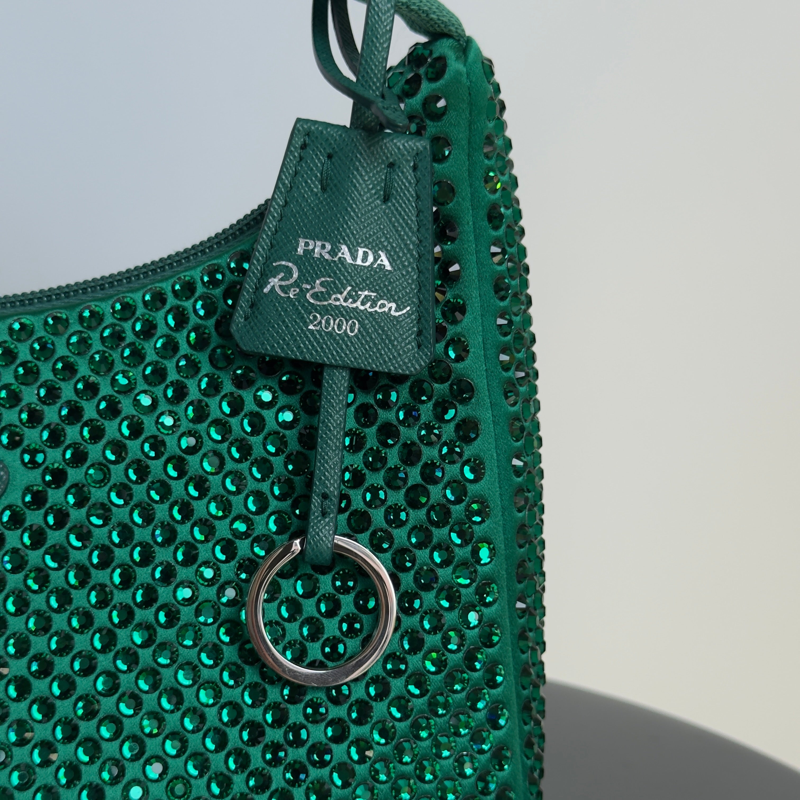 Prada Saffiano Leather Re-Edition 2000 - Queen May