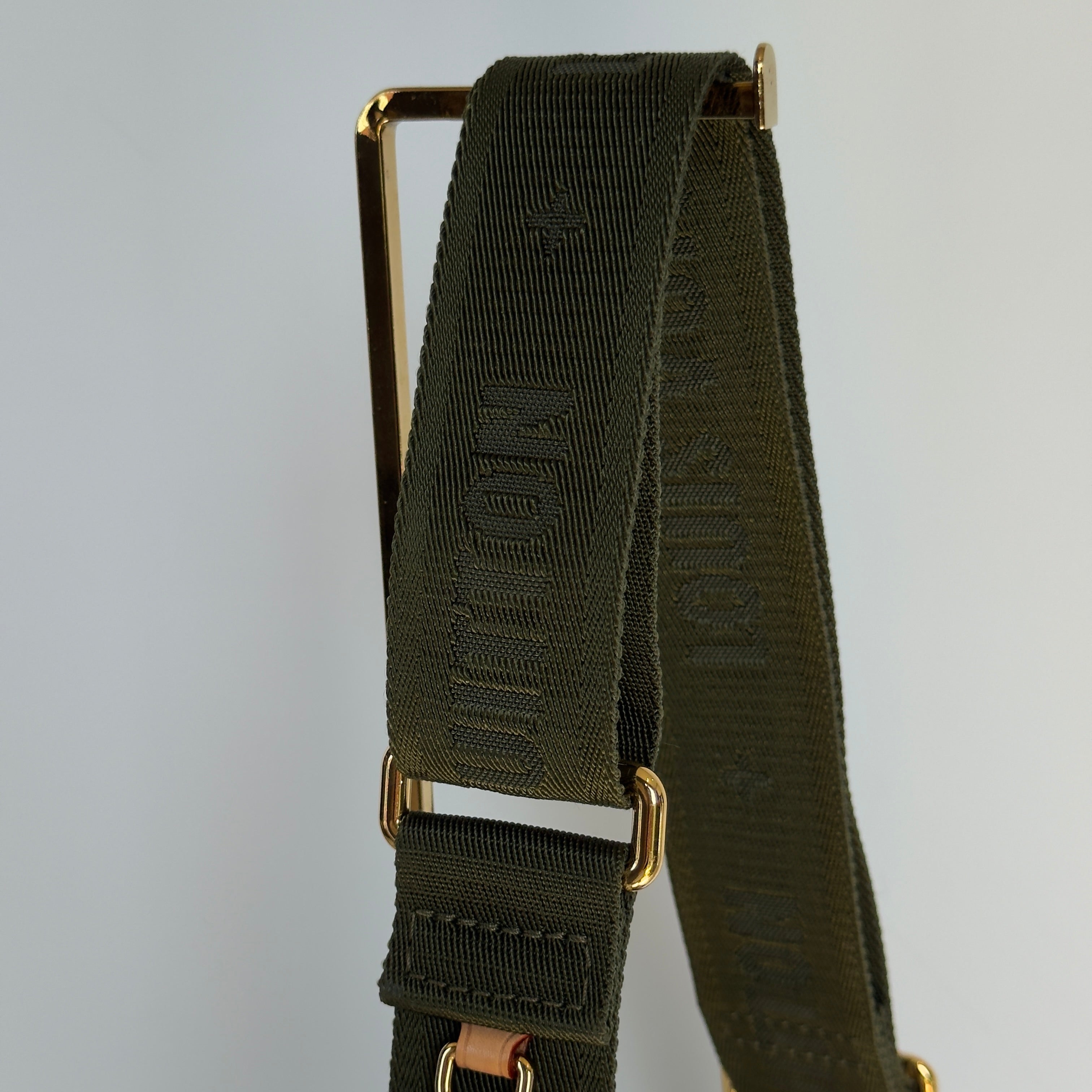 Louis Vuitton Monogram Multi Pochette - Queen May