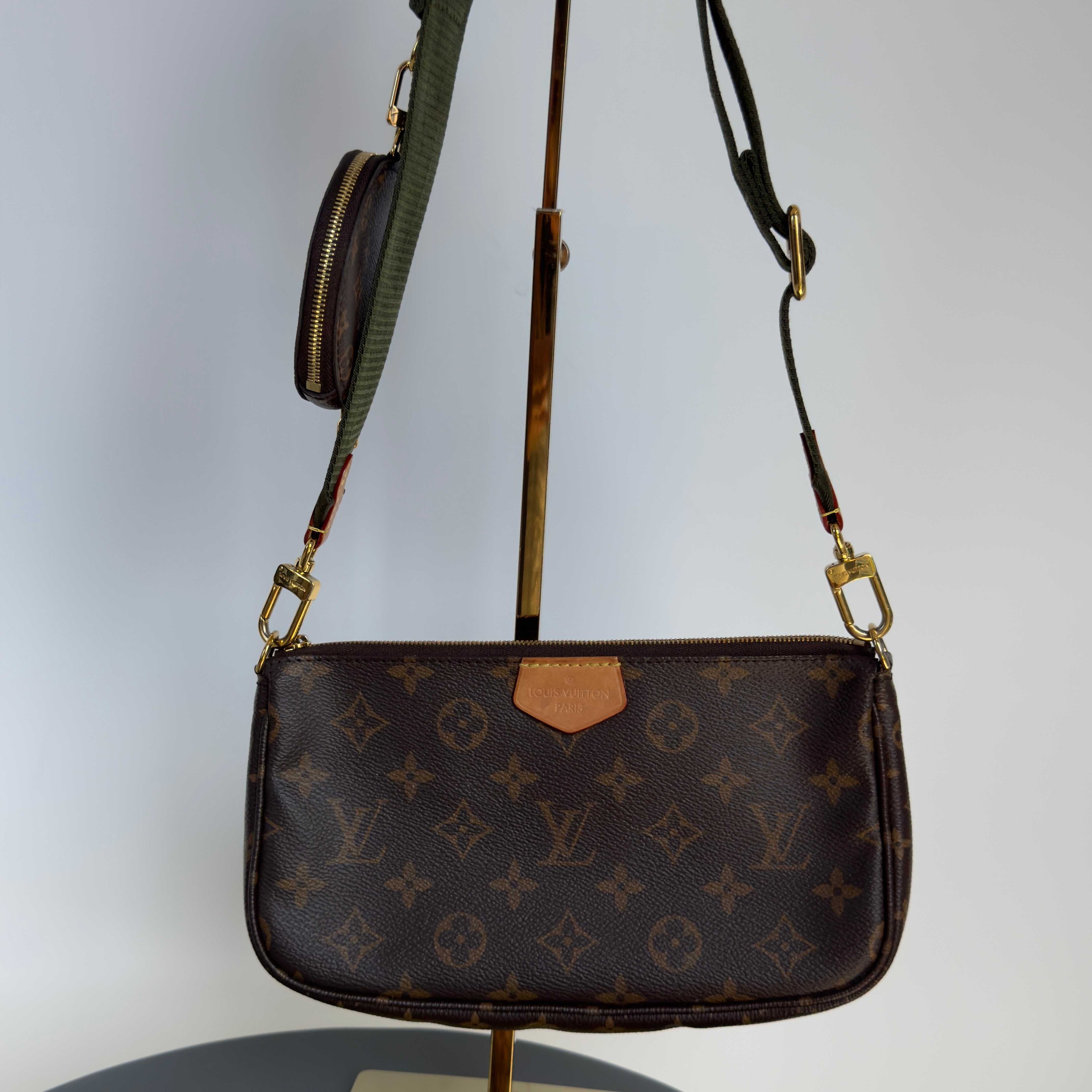 Louis Vuitton Monogram Multi Pochette - Queen May