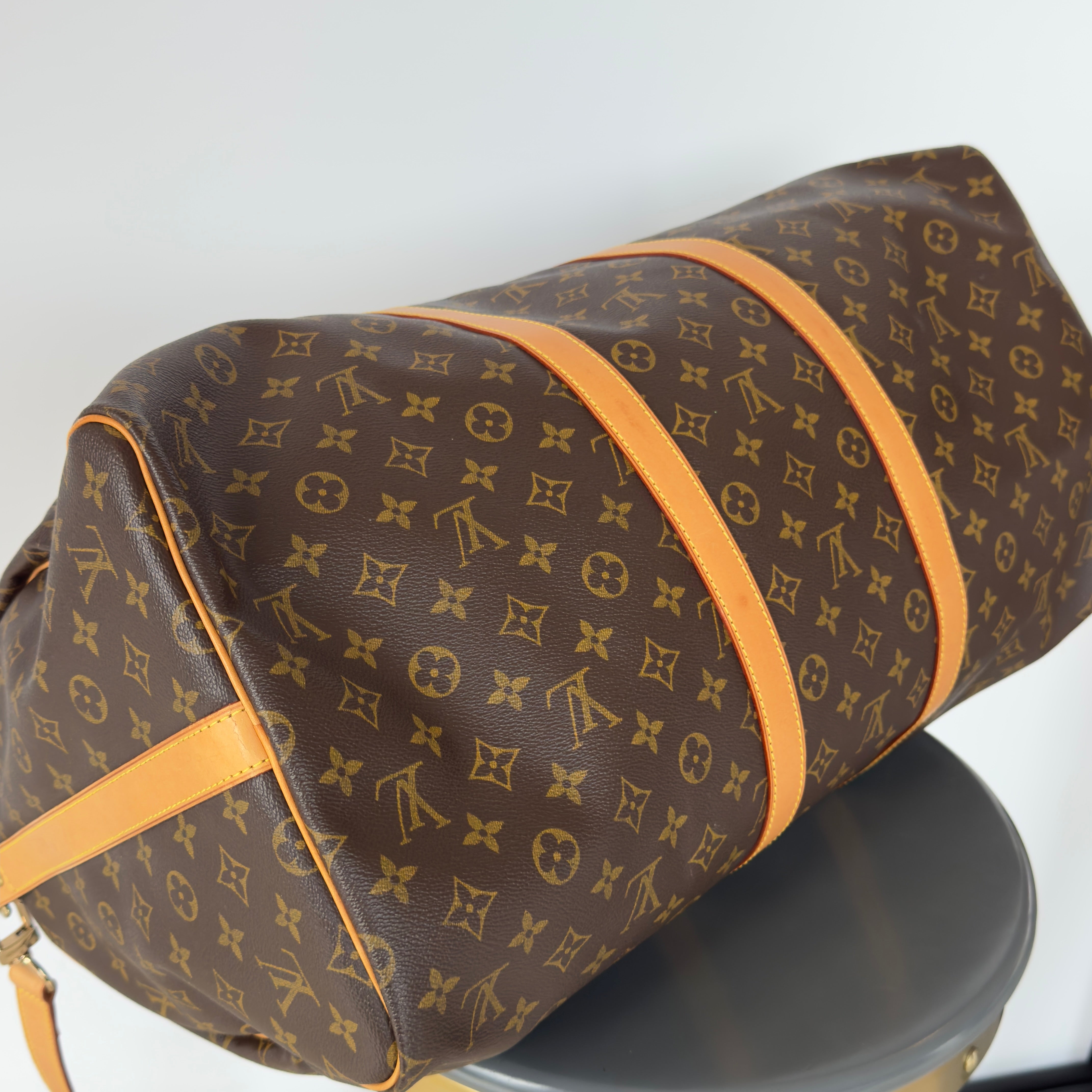 Louis Vuitton Monogram Keepall Bandouliere 55 - Queen May