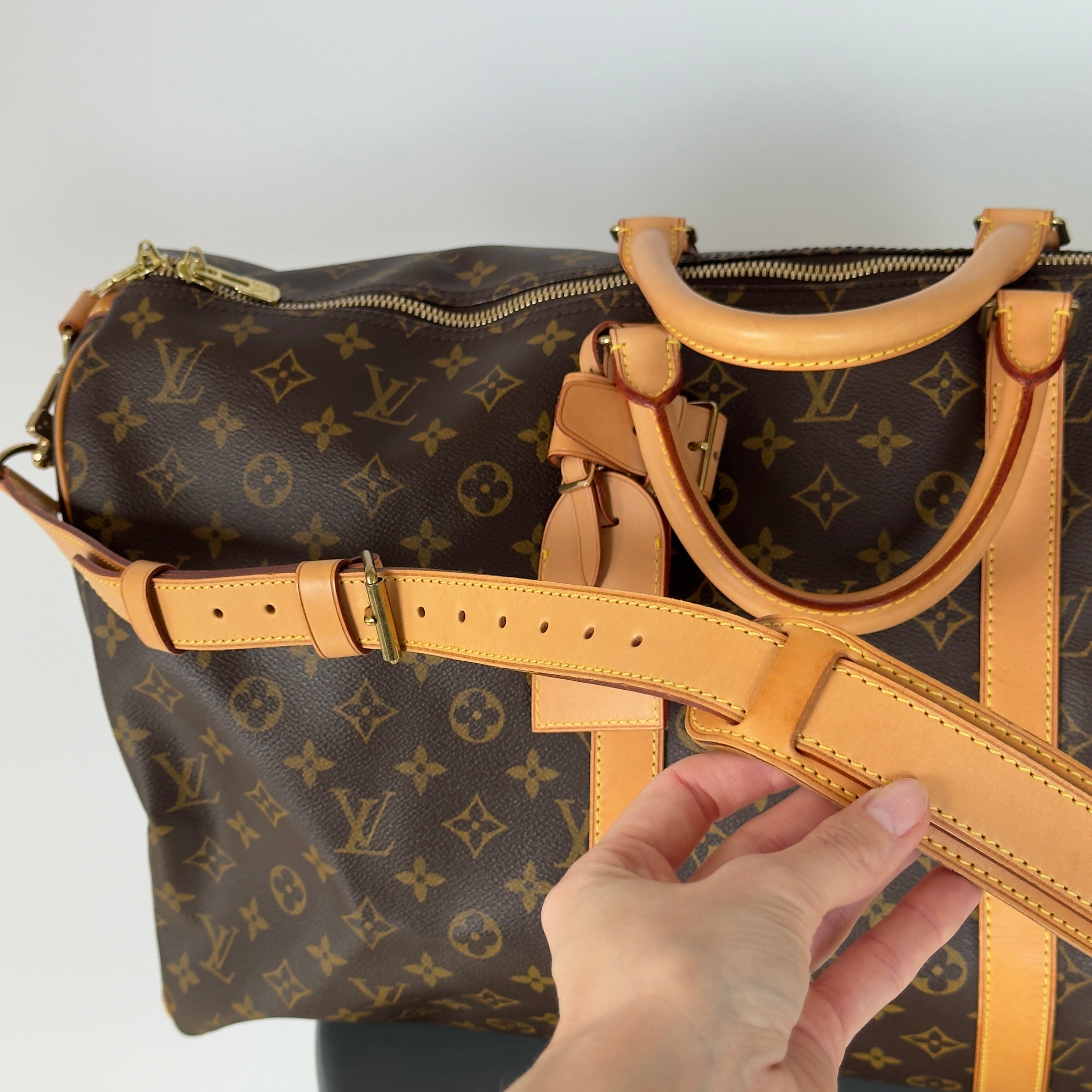 Louis Vuitton Monogram Keepall Bandouliere 55 - Queen May