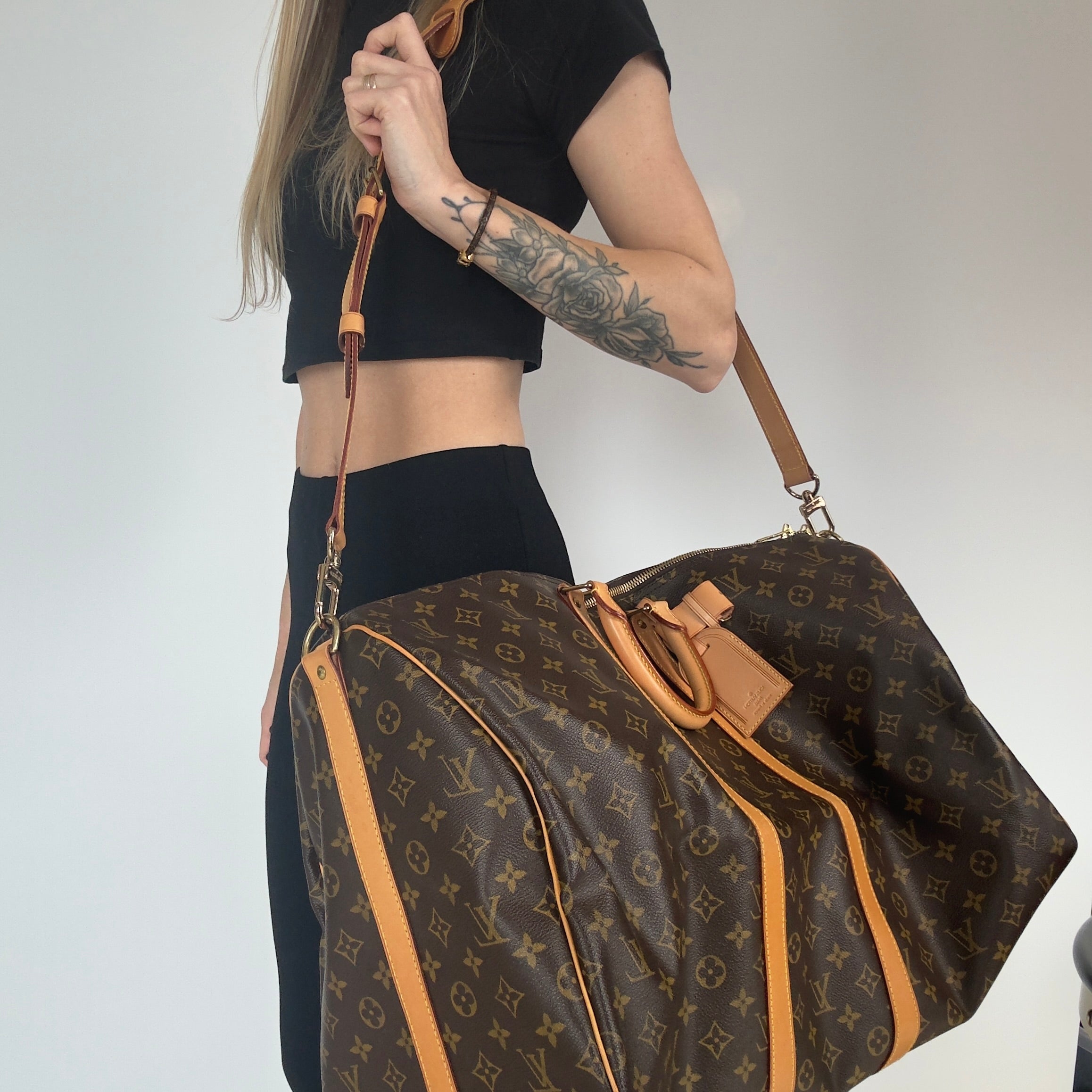Louis Vuitton Monogram Keepall Bandouliere 55 - Queen May