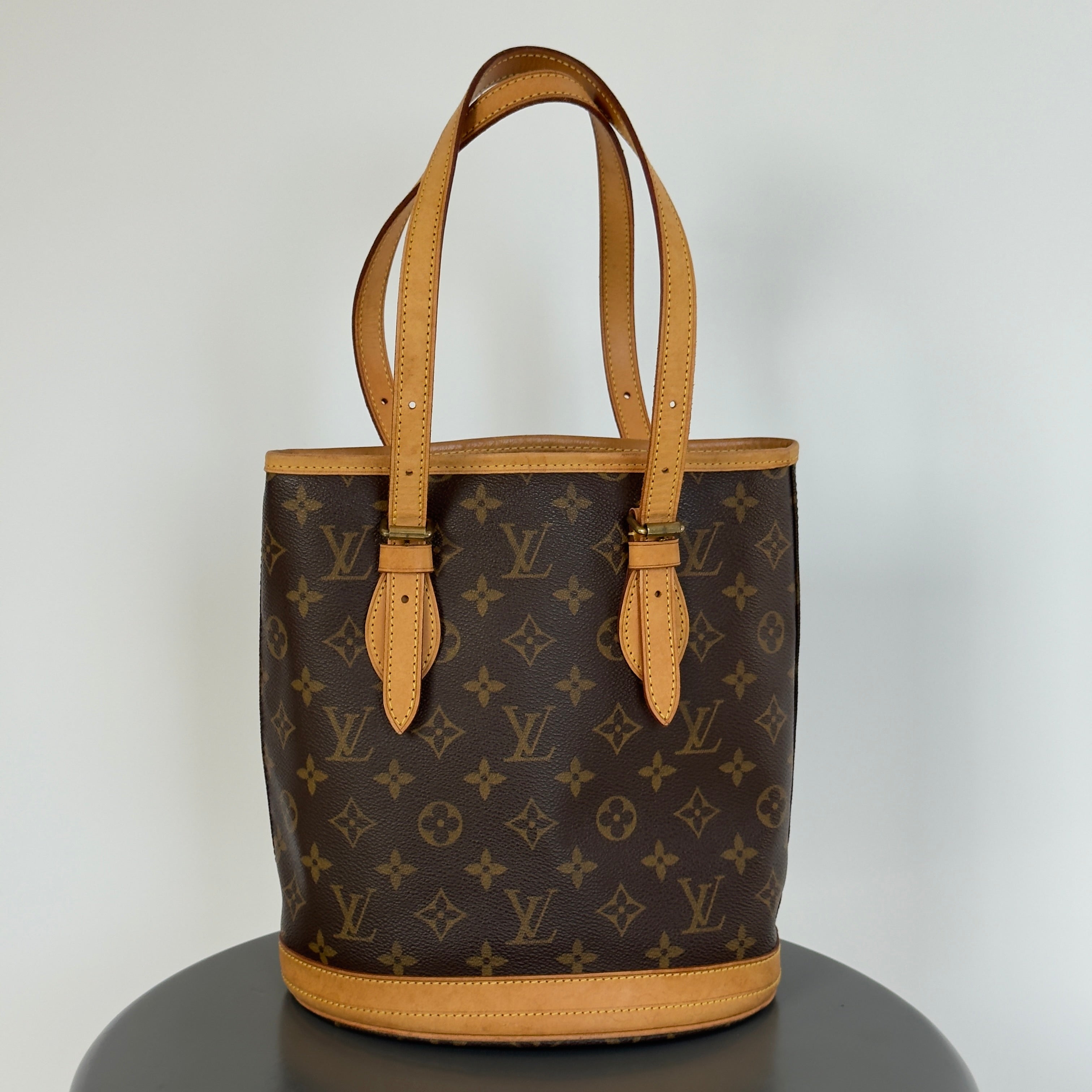 Louis Vuitton Monogram Marais Petite Bucket Bag PM With Pouch - Queen May