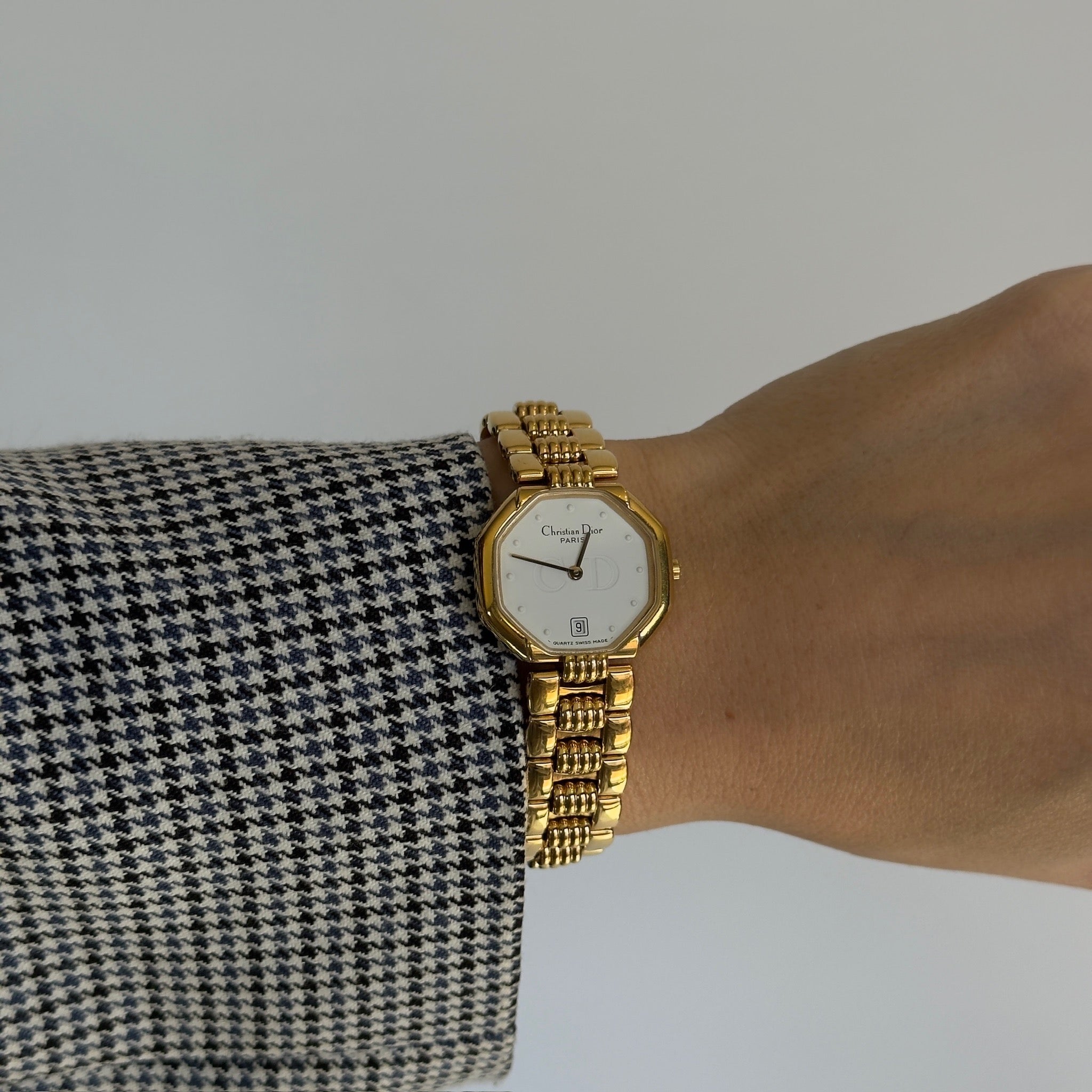 Dior White Dial Octagon D48-153 Link Watch - Queen May