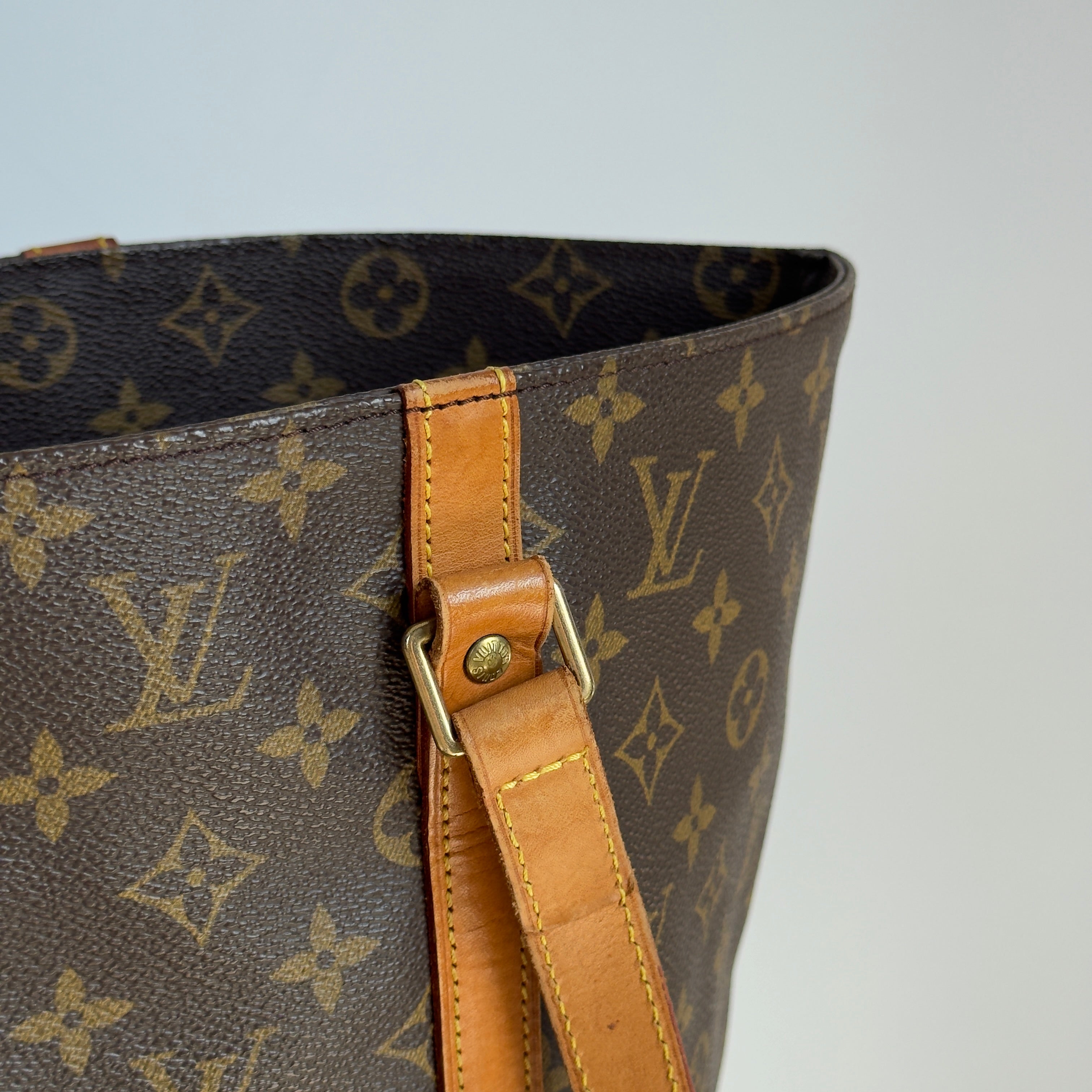 Louis Vuitton Monogram Sac Tote - Queen May