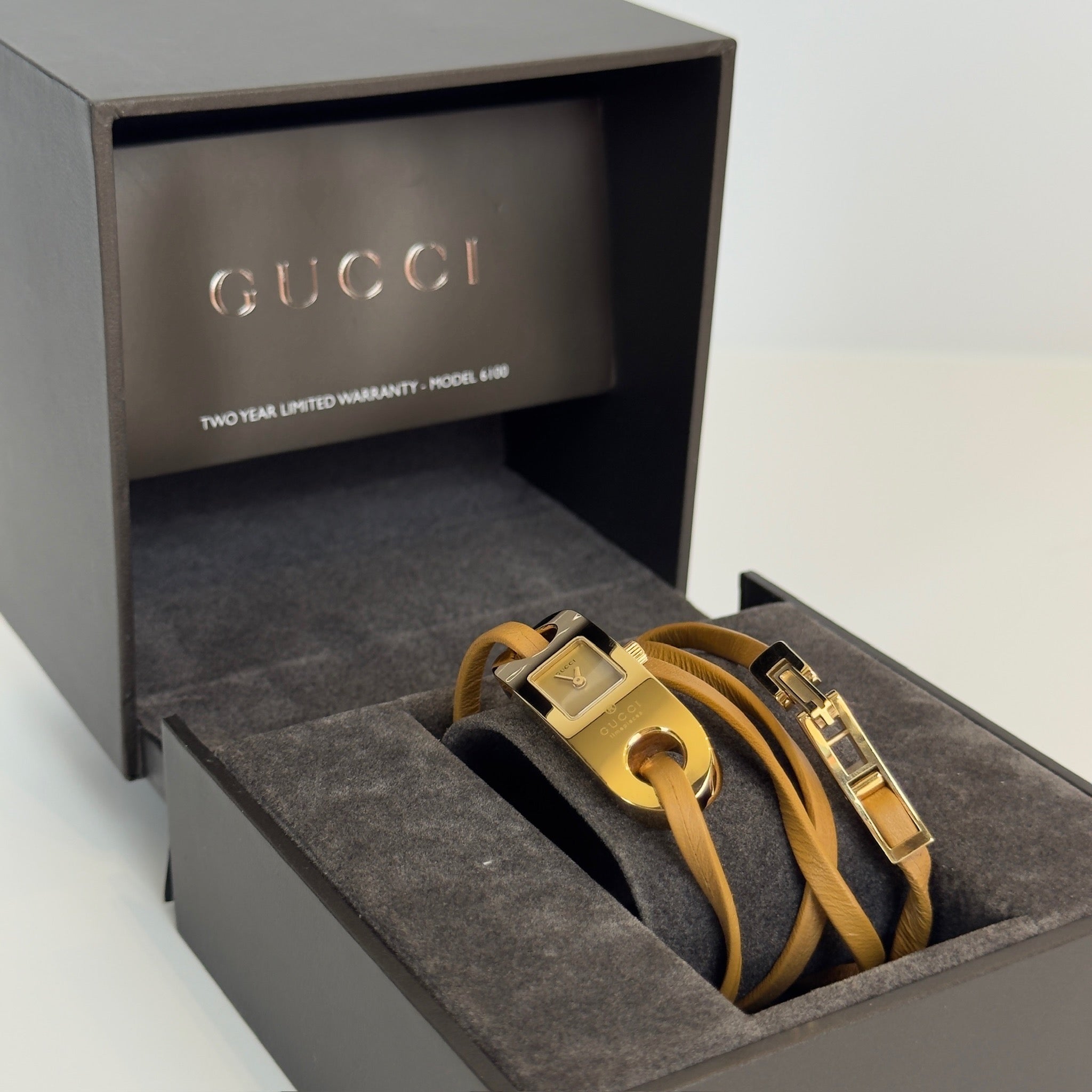 Gucci 6100L Leather Wrap Watch - Queen May