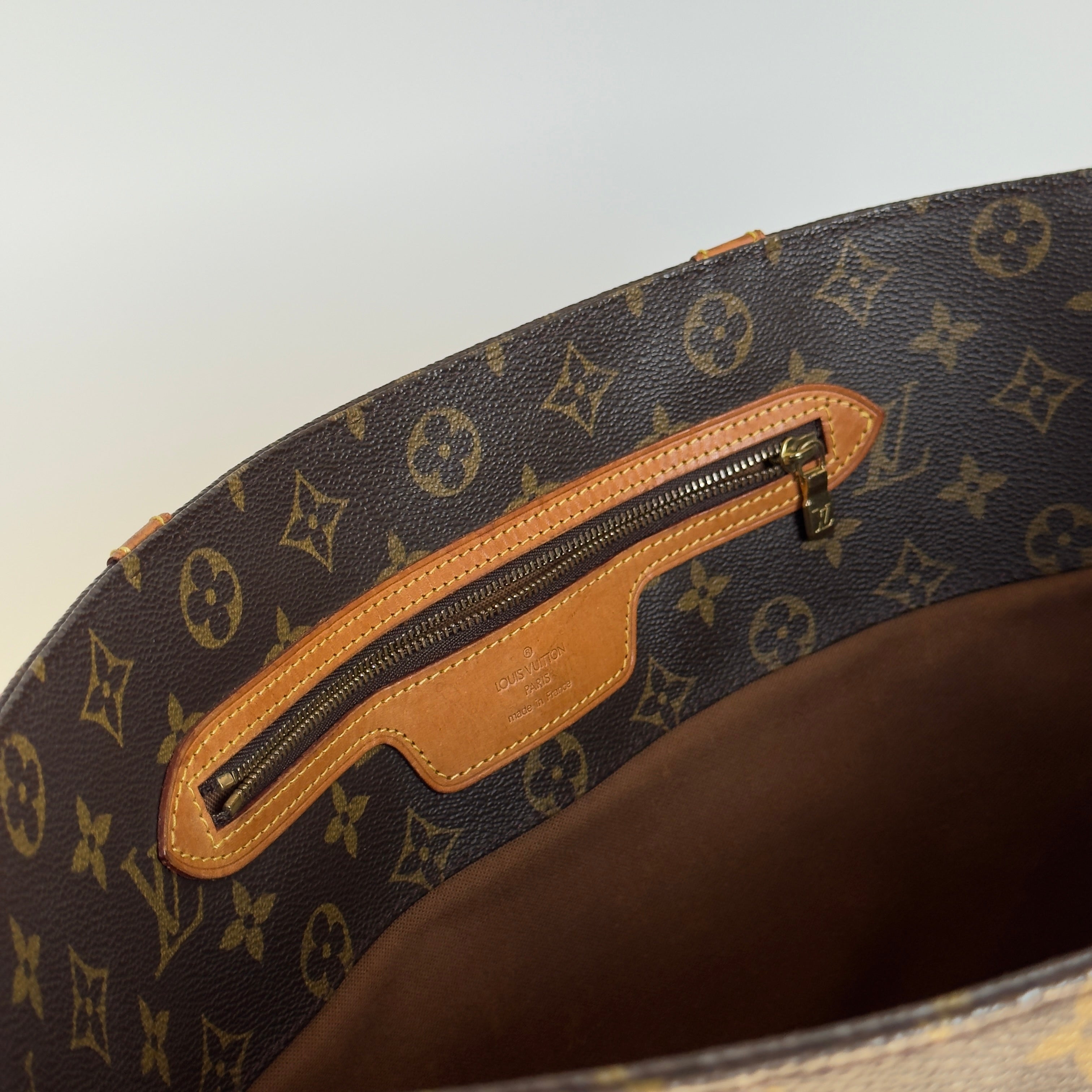 Louis Vuitton Monogram Sac Tote - Queen May