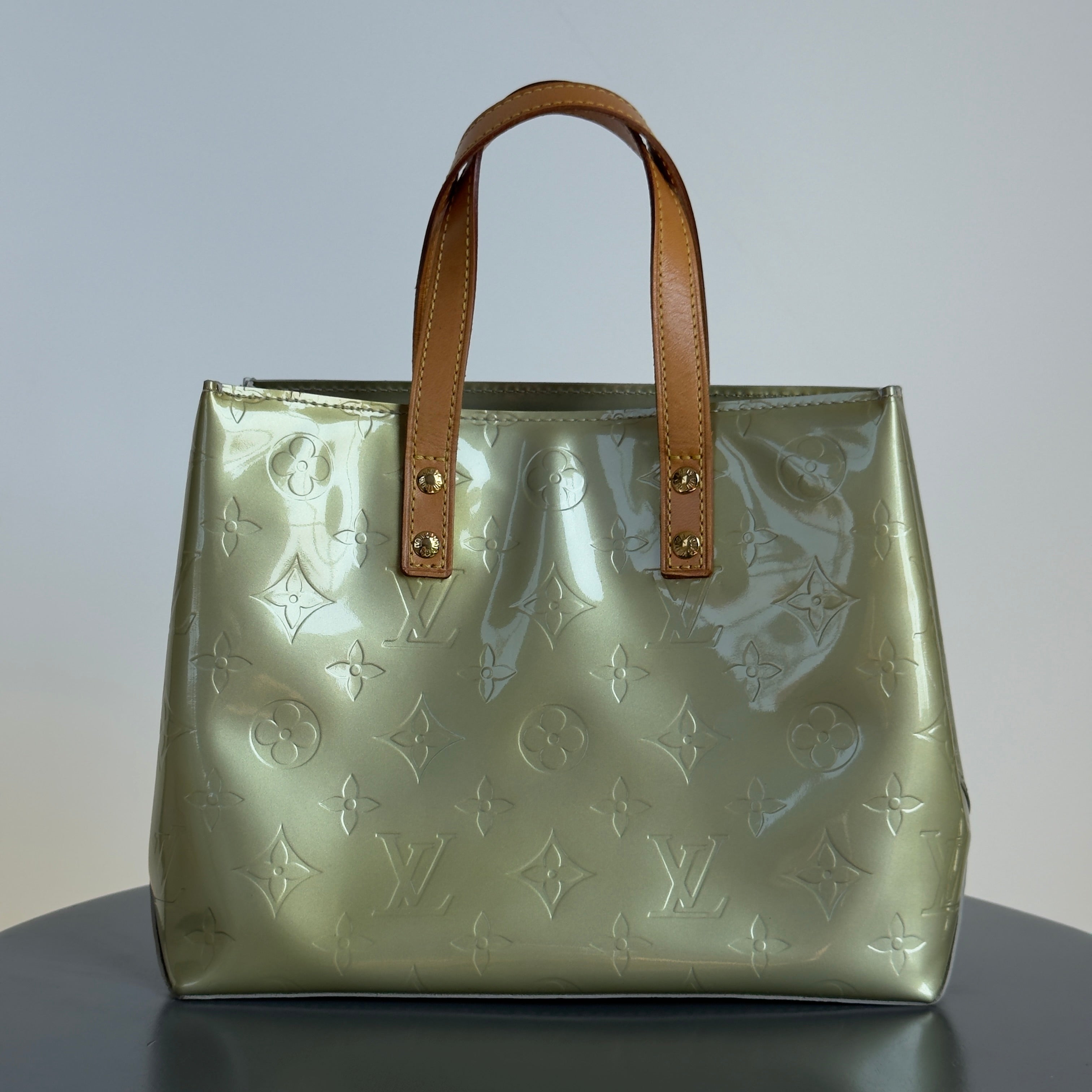 Louis Vuitton Vernis Reade PM - Queen May