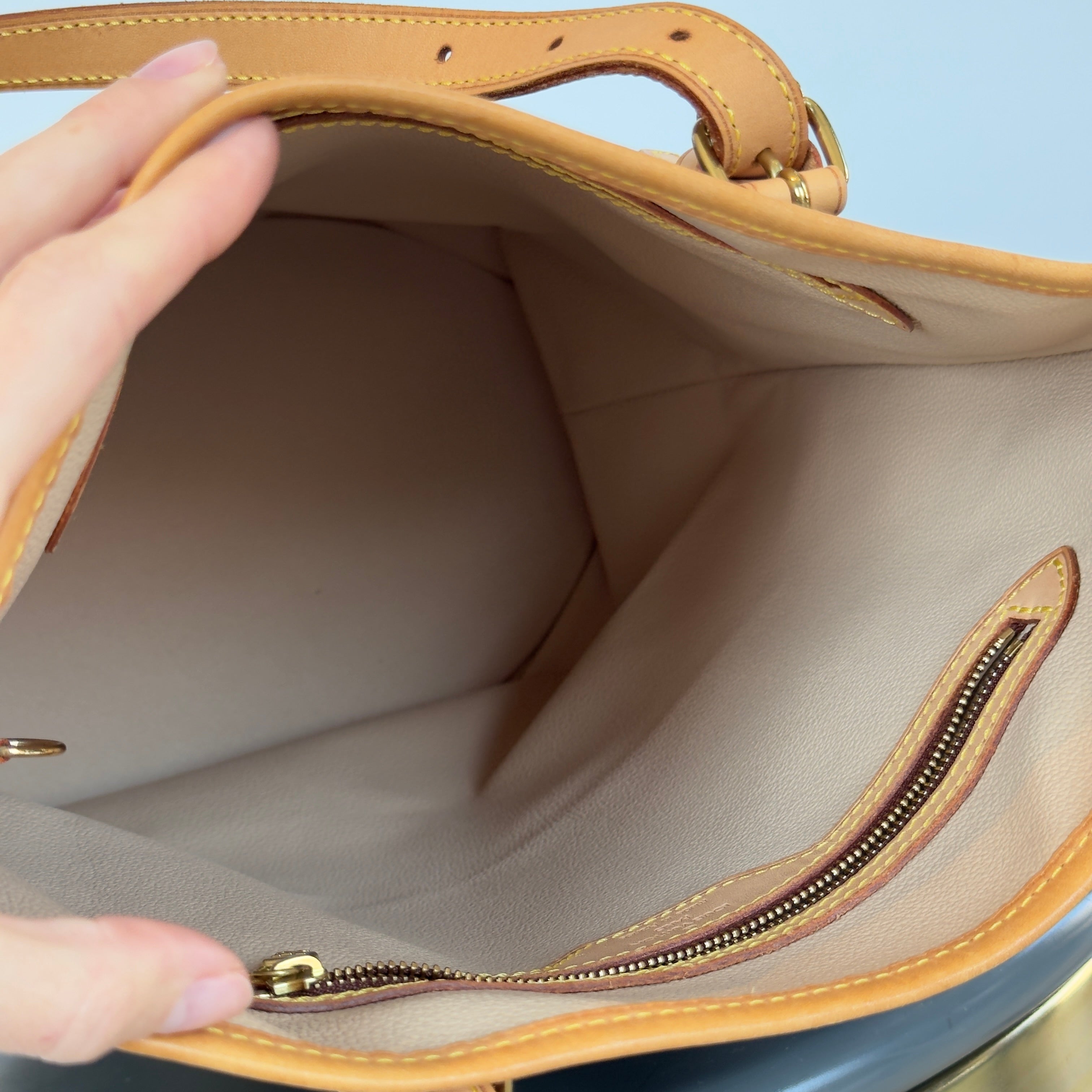 Louis Vuitton Monogram Marais Bucket Bag GM - Queen May