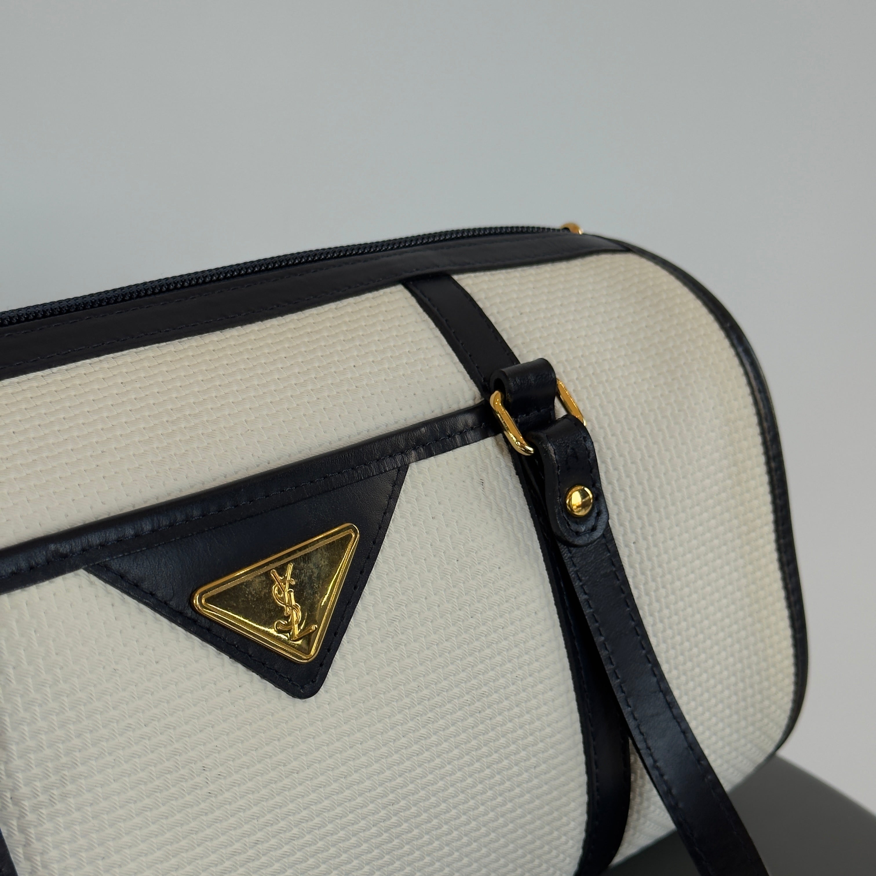 Vintage Yves Saint Laurent Boston Bag White/Navy - Queen May