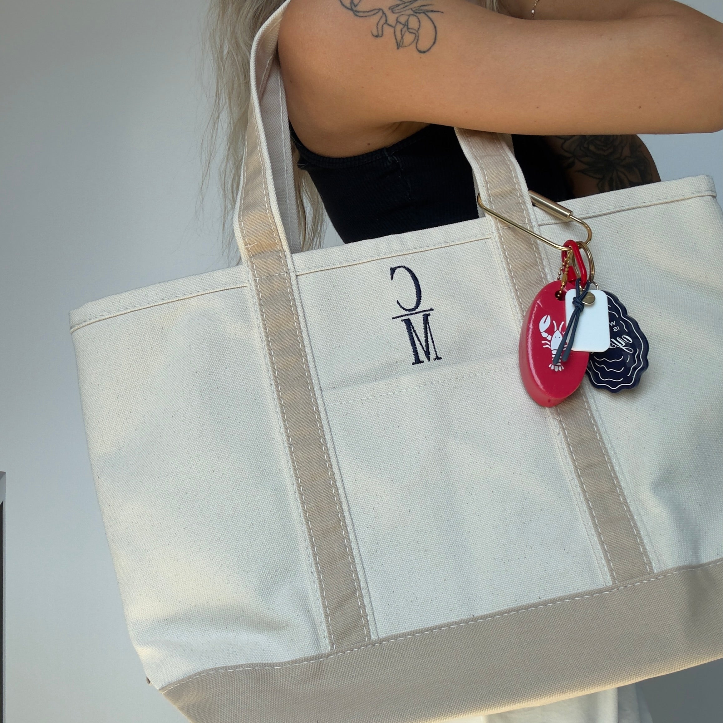 Embroidered Cape May Medium Canvas Boat Tote x Freshwater Curated Goods Bag Charms - Queen May