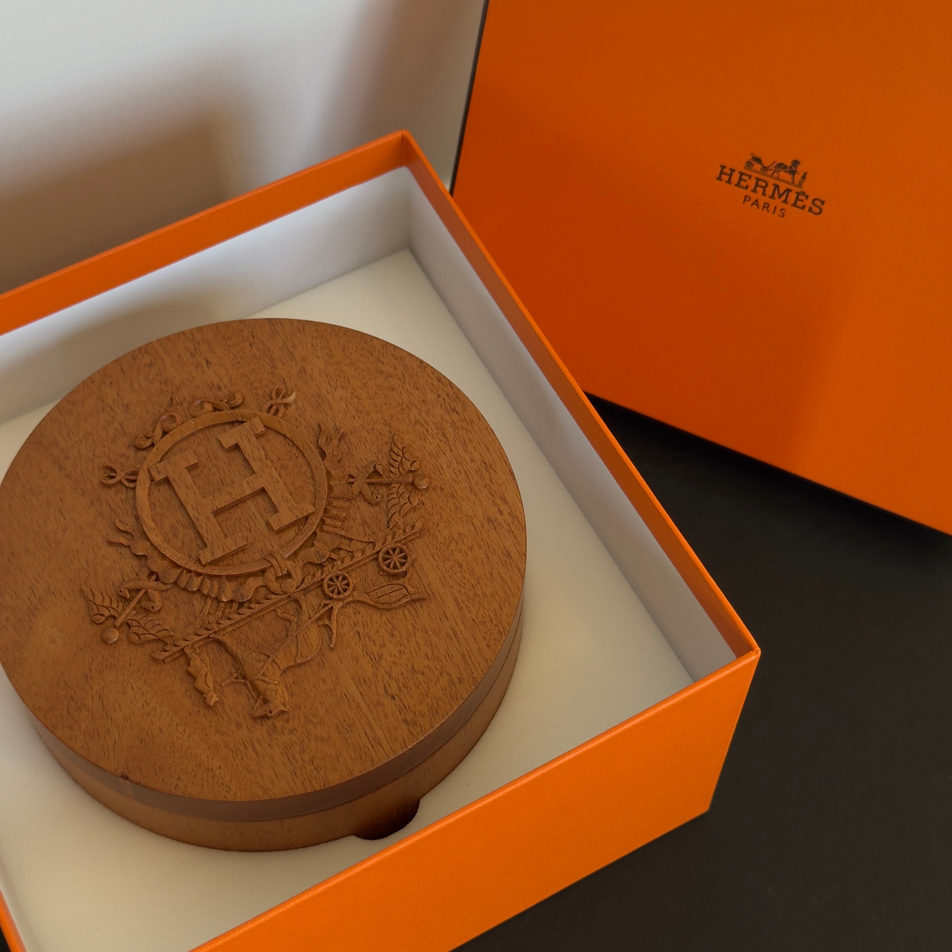 Hermes Ex-Libris Mahogany Twilly Box - Queen May