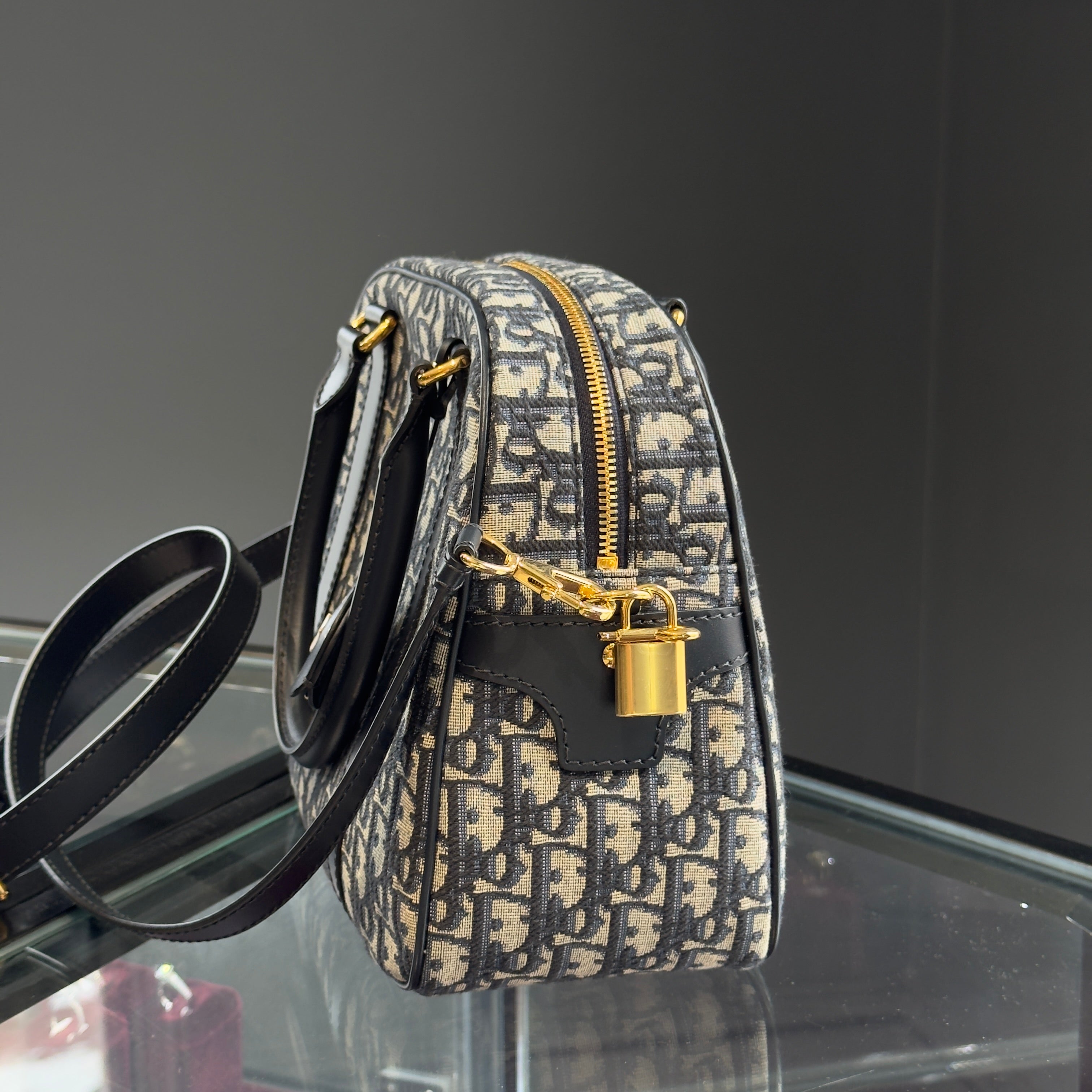 Dior D-Vibe Bowling Bag Oblique Large - Queen May