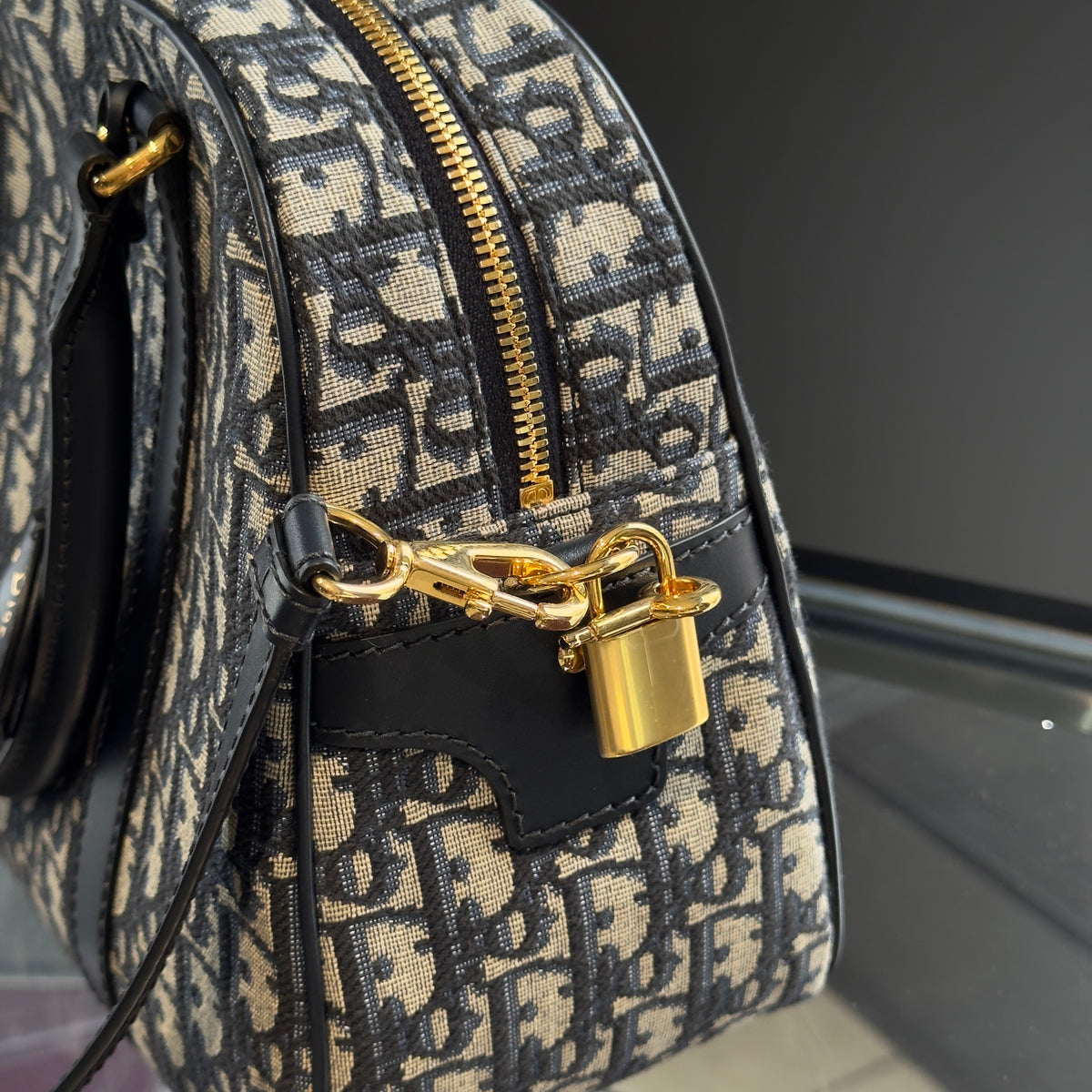 Dior D-Vibe Bowling Bag Oblique Large - Queen May