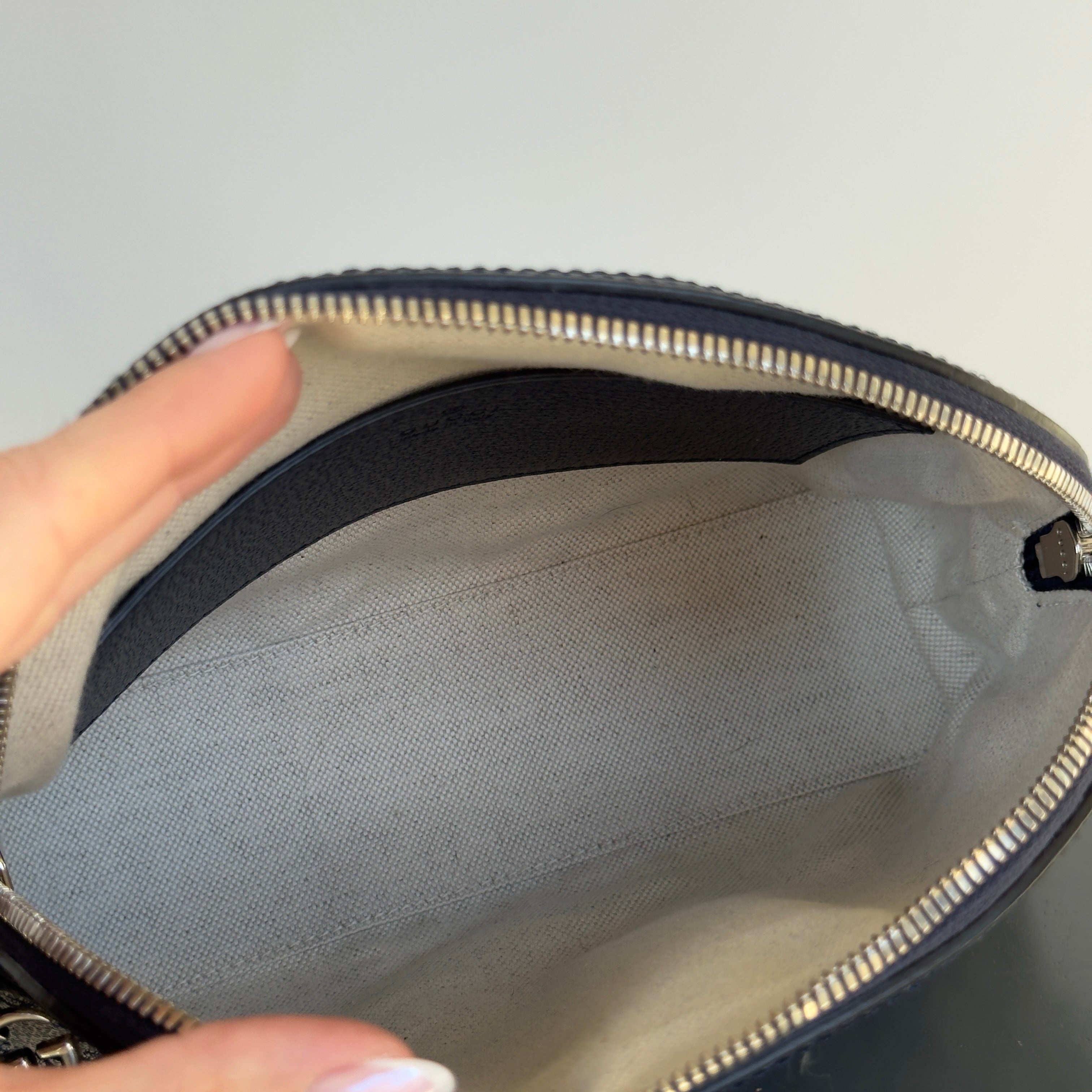 Gucci GG Supreme Monogram Dollar Ophidia Dome Bag Navy - Queen May