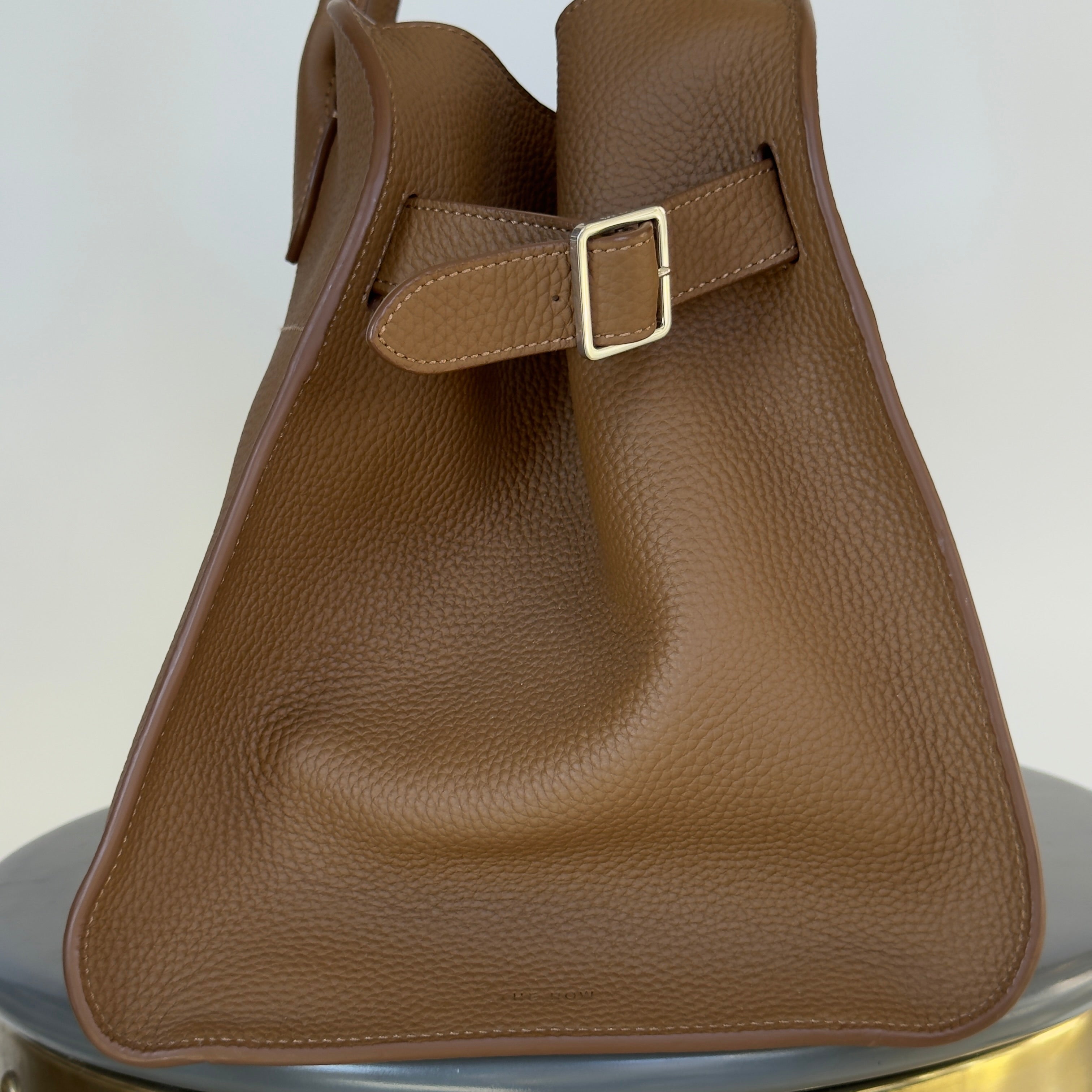 The Row Soft Margaux 15 Rubber Ans 2025 - Queen May