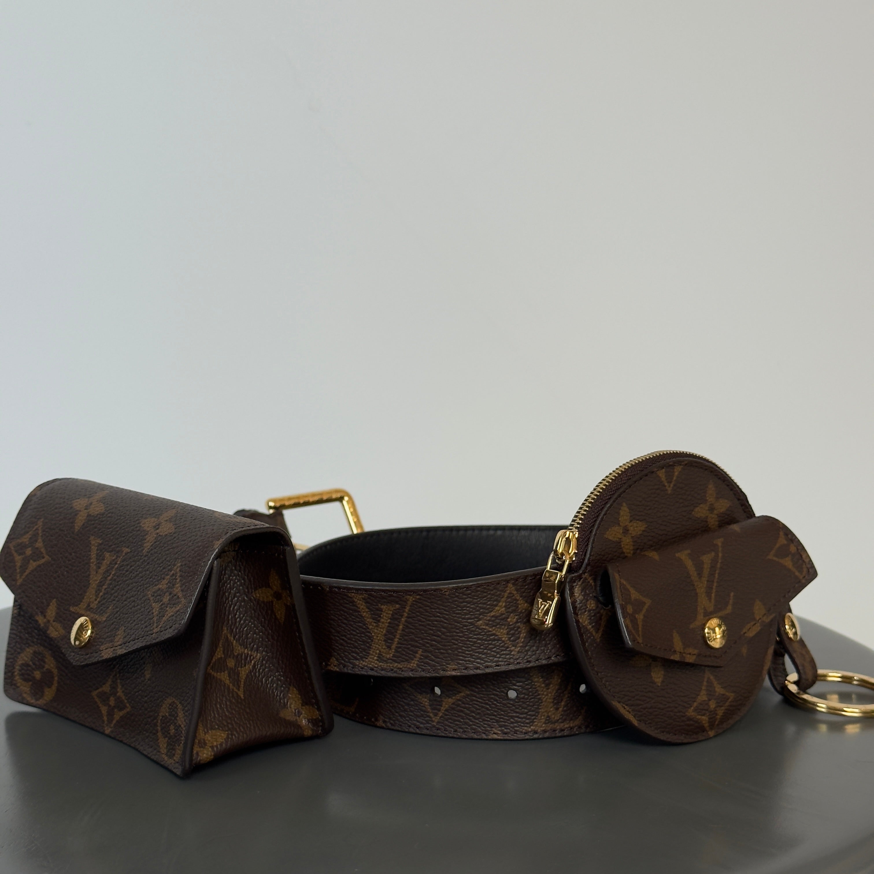 Louis Vuitton Daily Multi Pocket 30mm Belt Size 90cm - Queen May