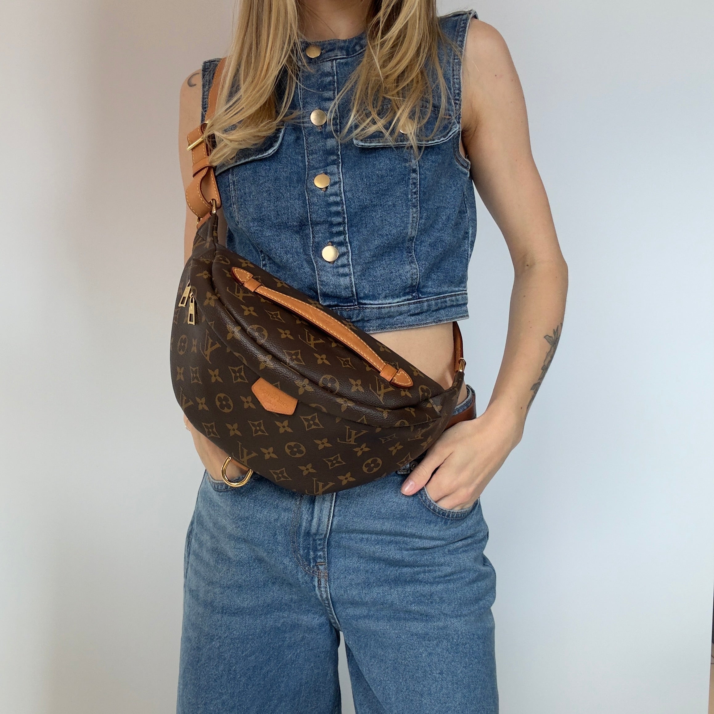 Louis Vuitton Monogram Bumbag - Queen May