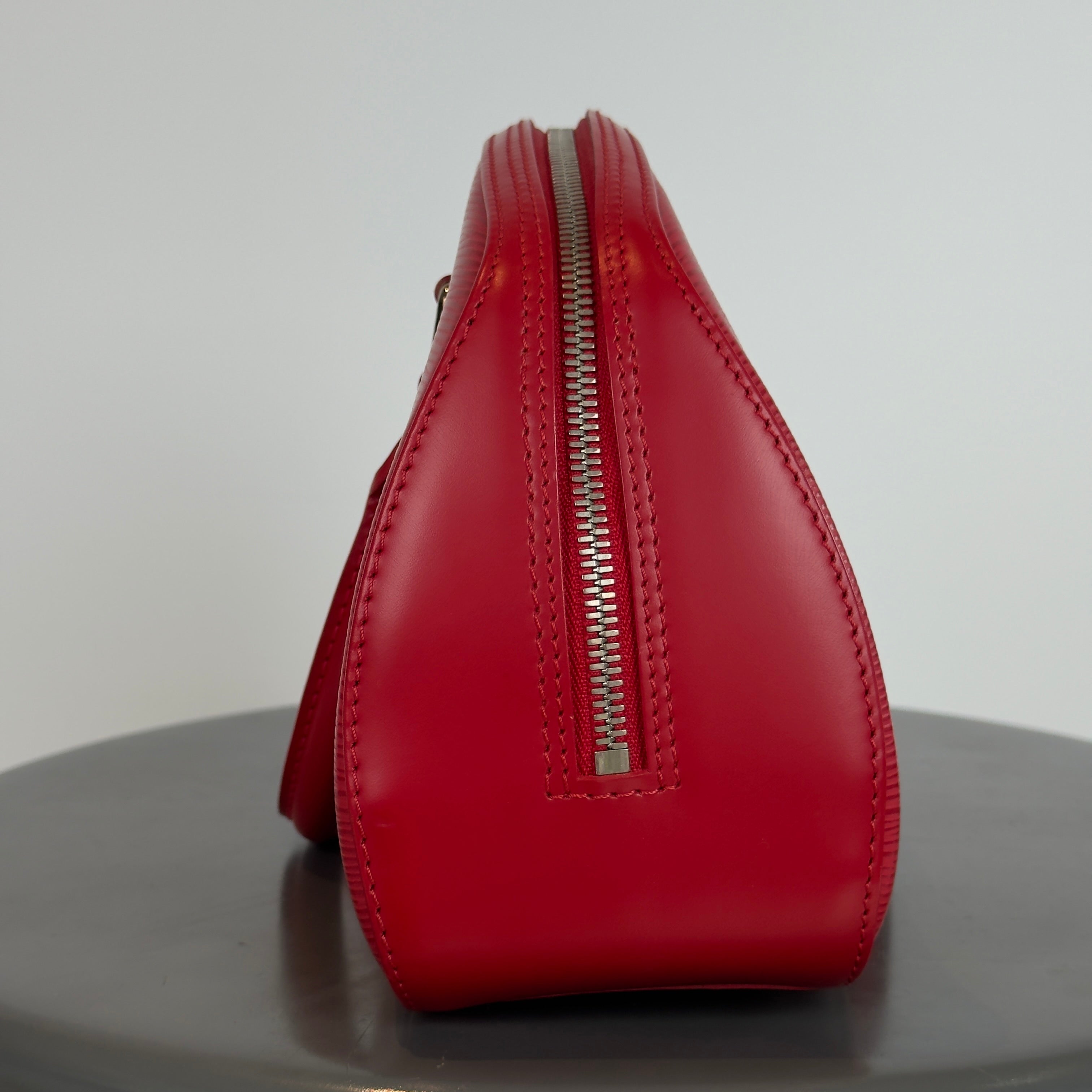 Louis Vuitton Epi Jasmin - Queen May