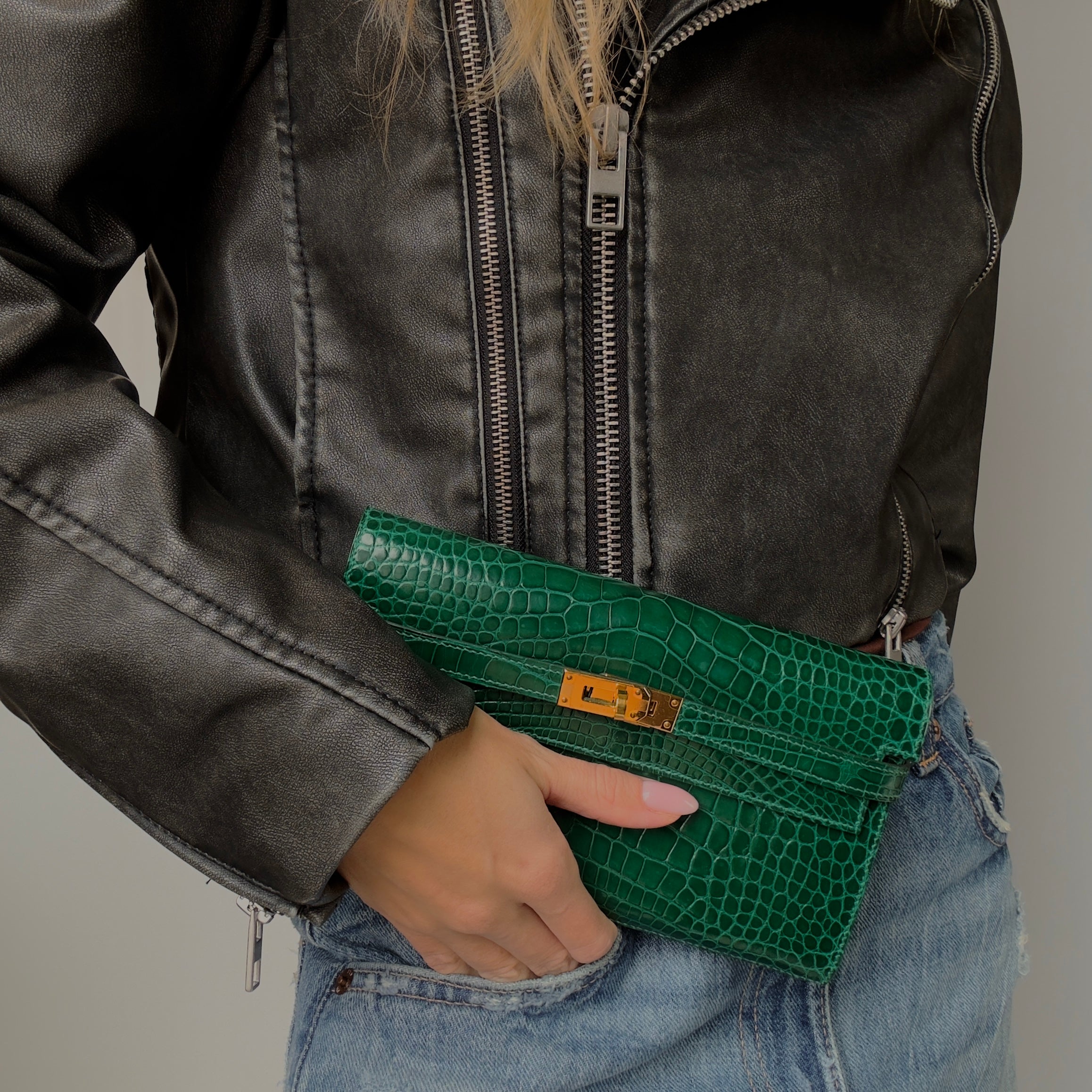 Hermes Kelly Longue Wallet Emerald Shiny Alligator - Queen May