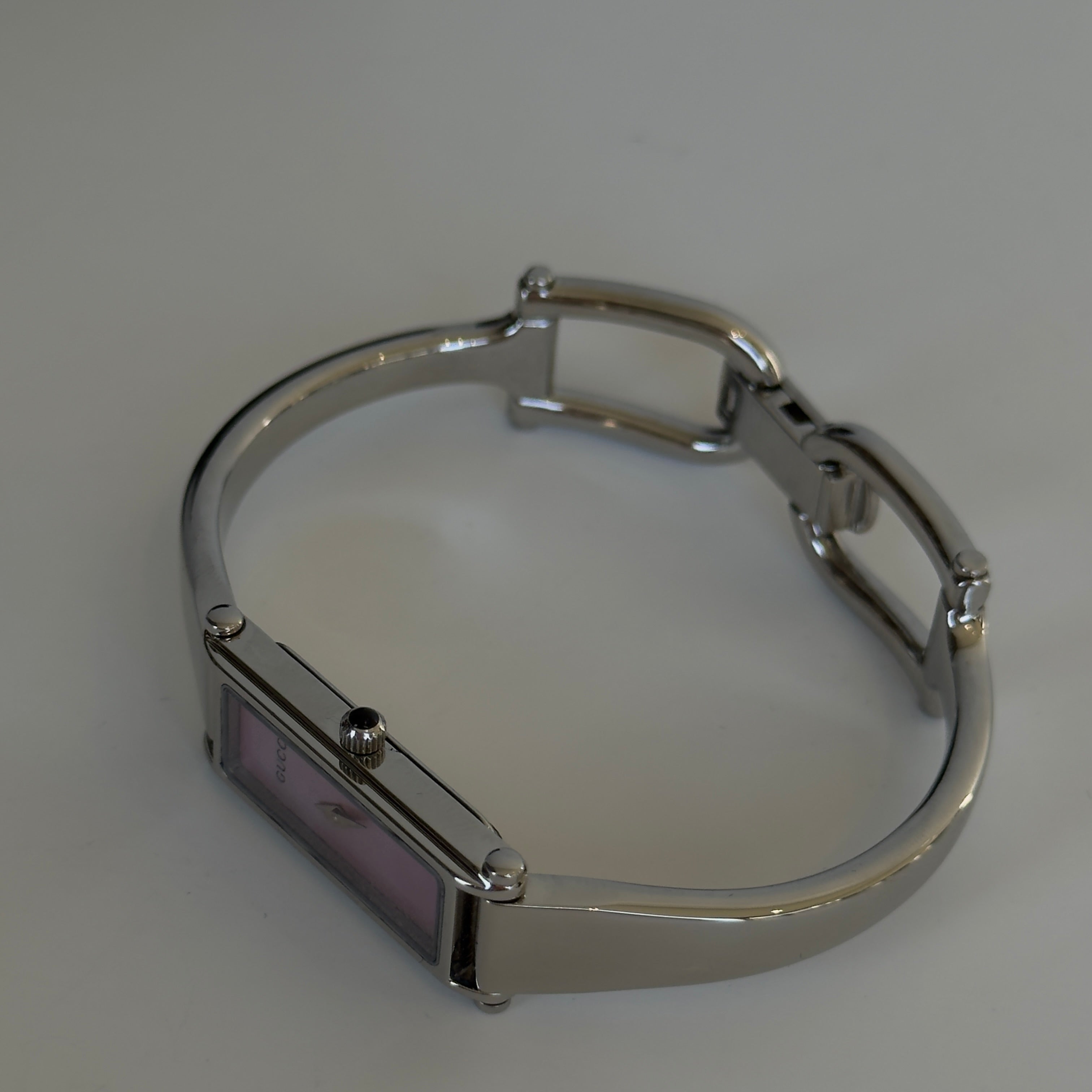 Gucci 1500L Pink Mother of Pearl Dial Horsebit Watch - Queen May