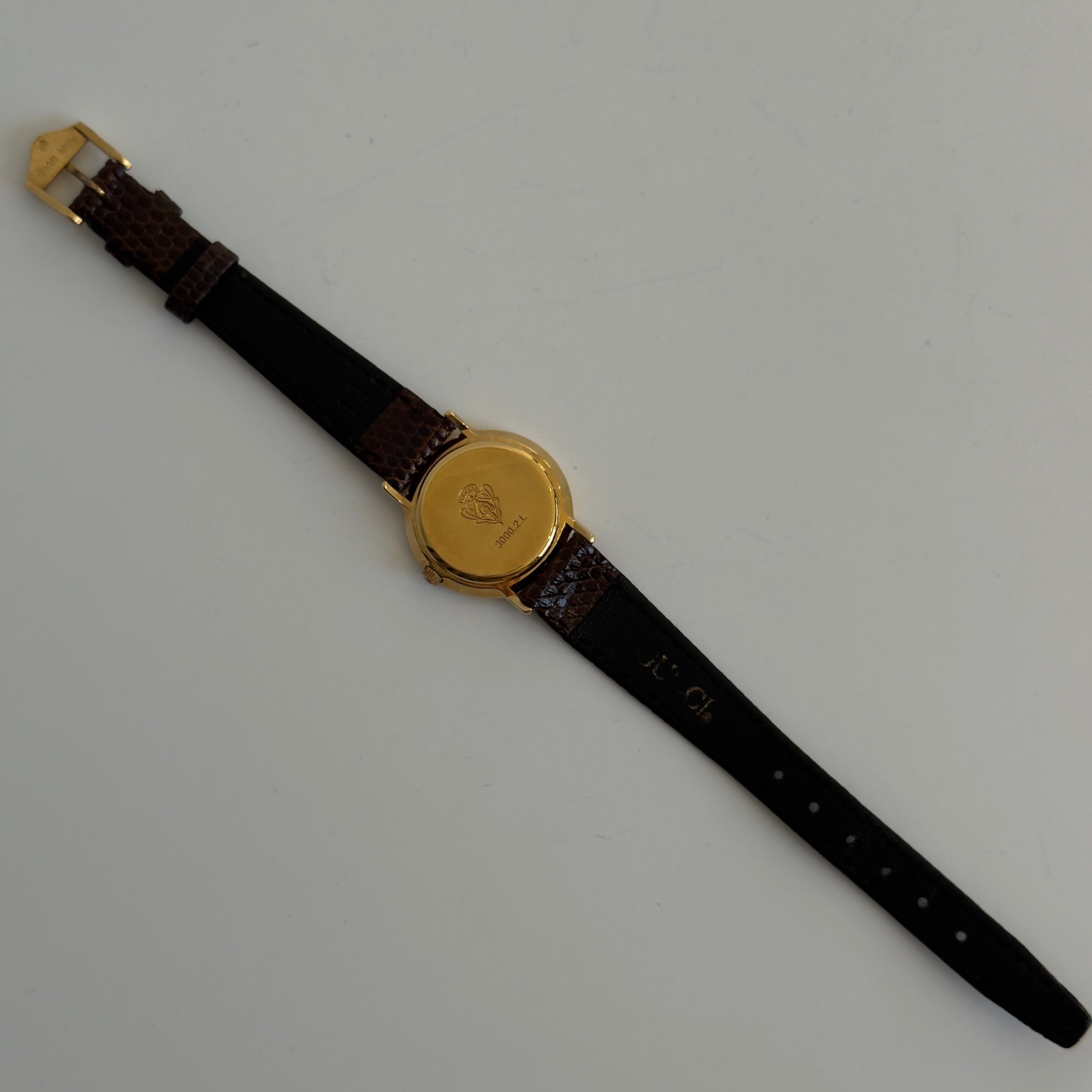 Gucci 3000.2L Ladies Gold Tone Watch - Queen May