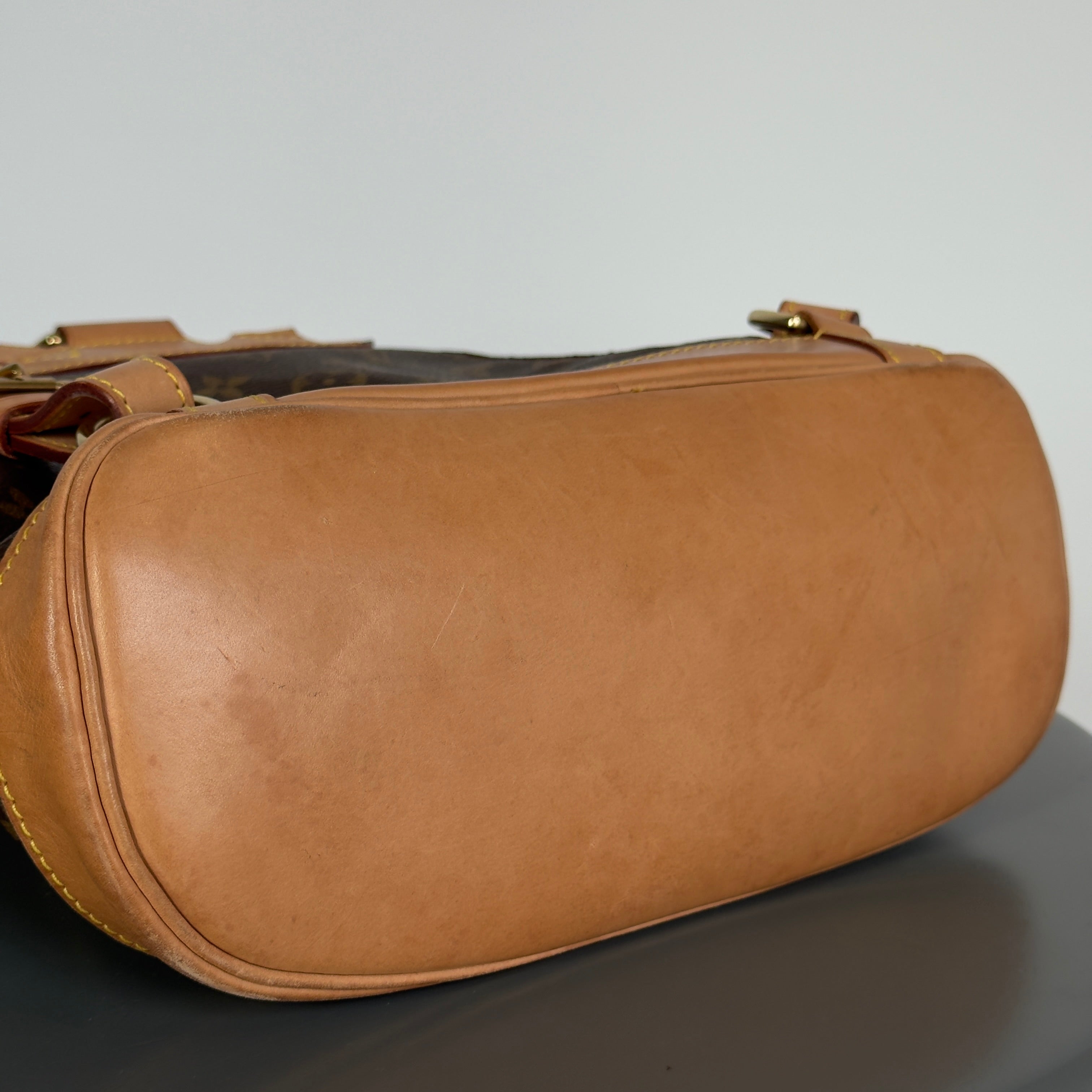 Louis Vuitton Monogram Montsouris MM - Queen May