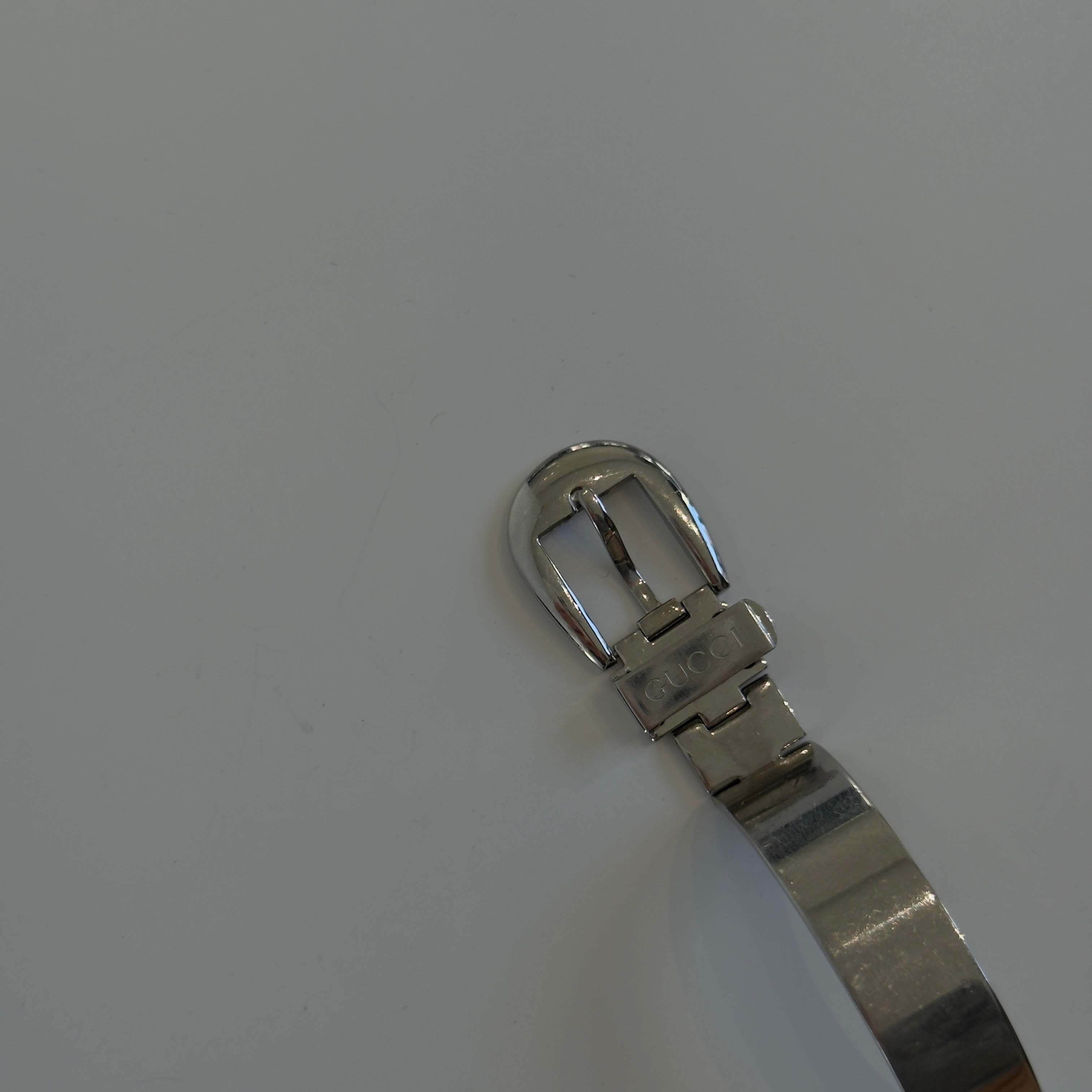Gucci 6700L Stainless Steel Mother Of Pearl Dial Bangle Watch - Queen May