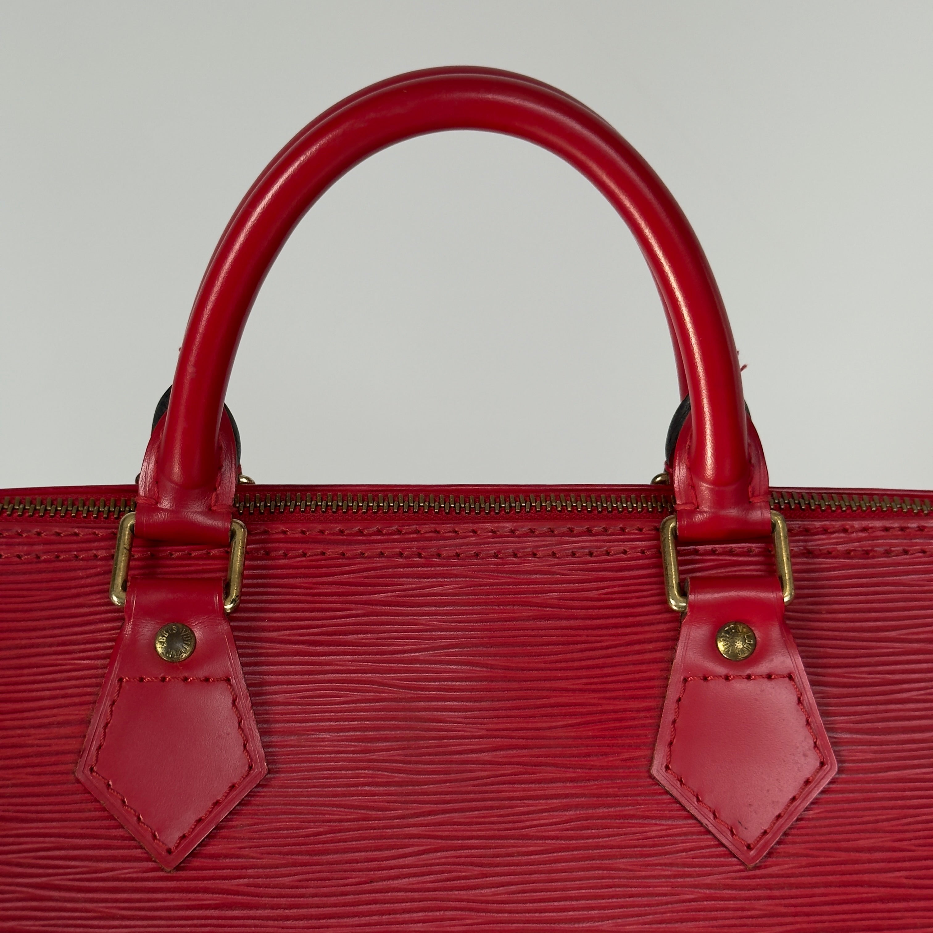 Louis Vuitton Epi Speedy 35 Red - Queen May