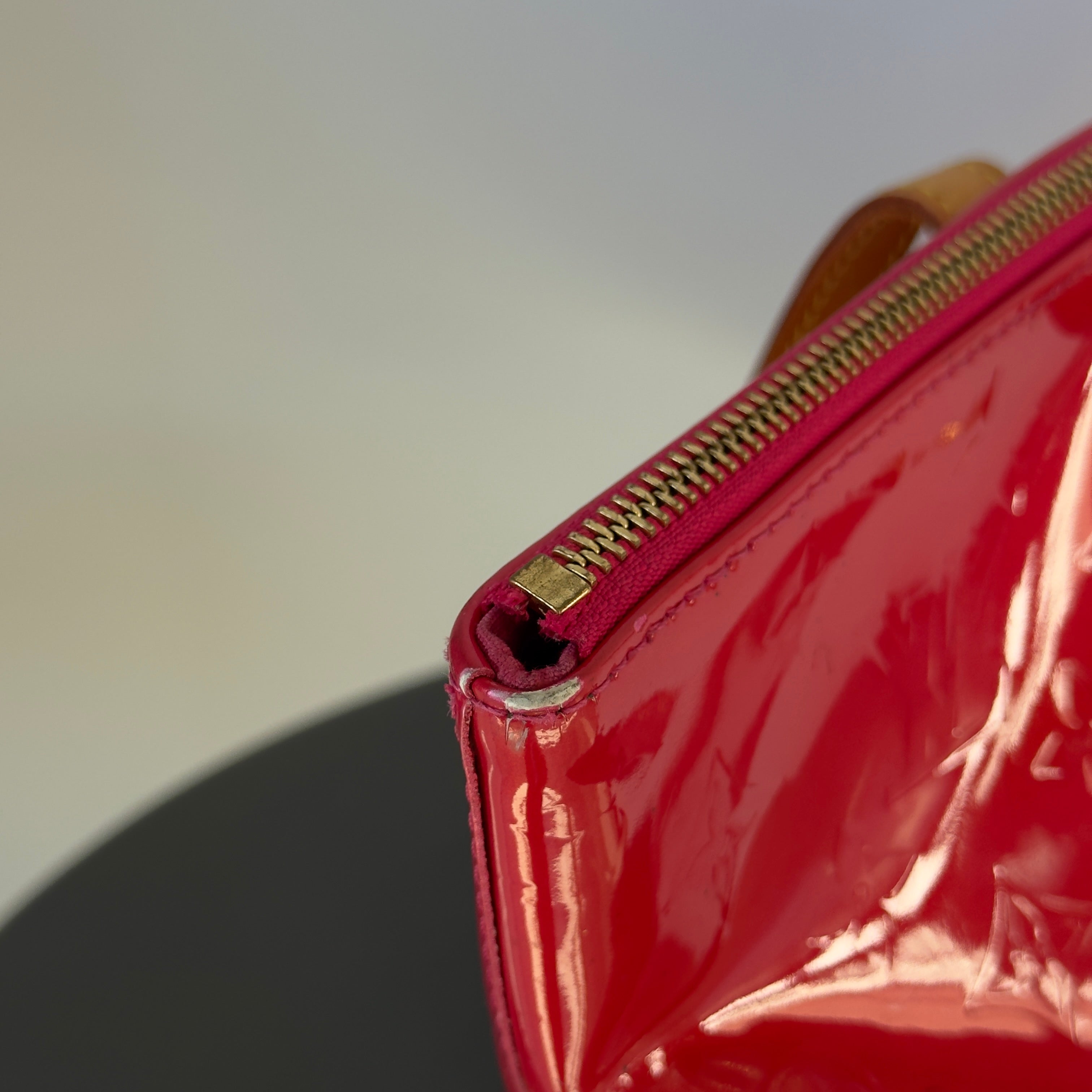 Louis Vuitton Bellevue Vernis PM - Queen May
