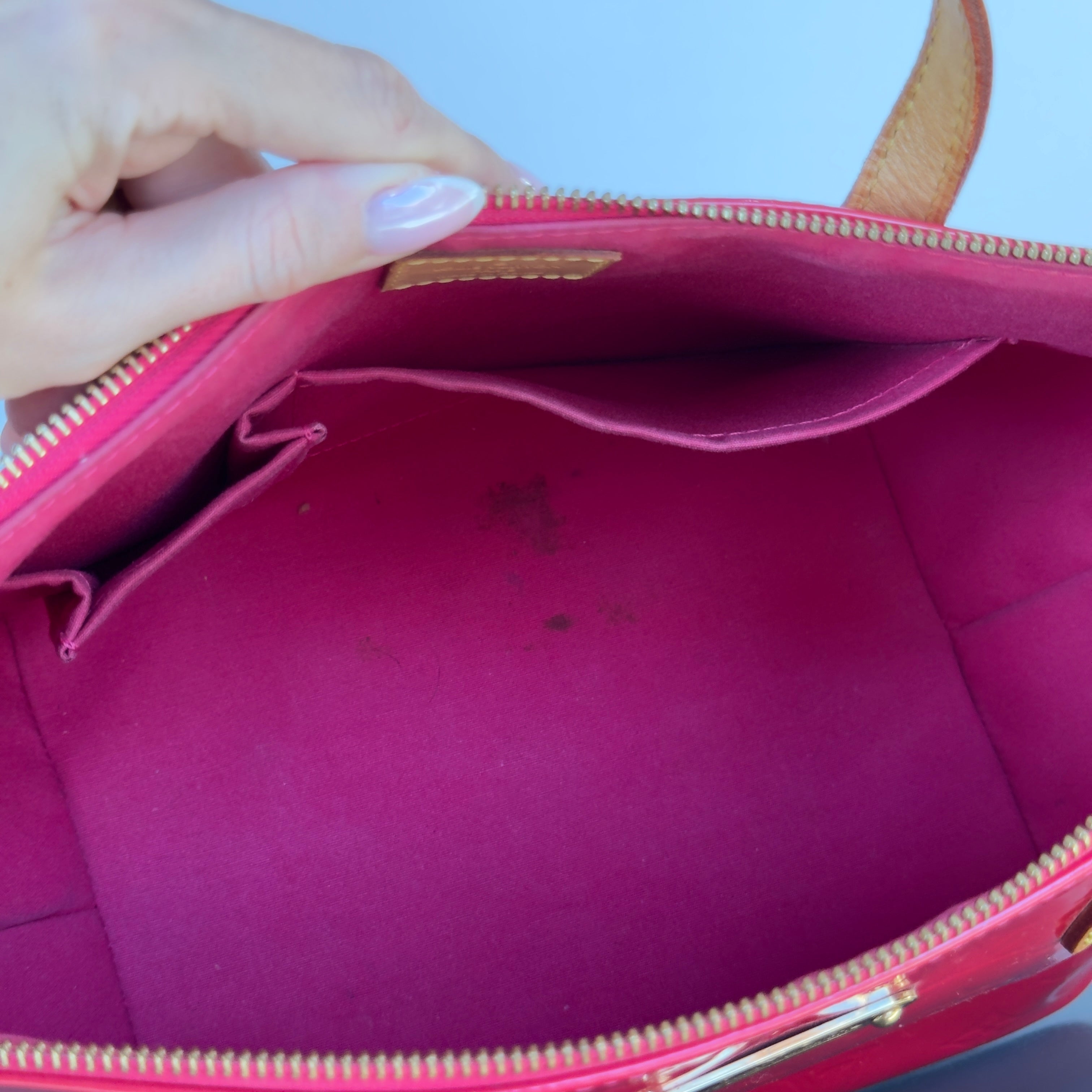 Louis Vuitton Bellevue Vernis PM - Queen May