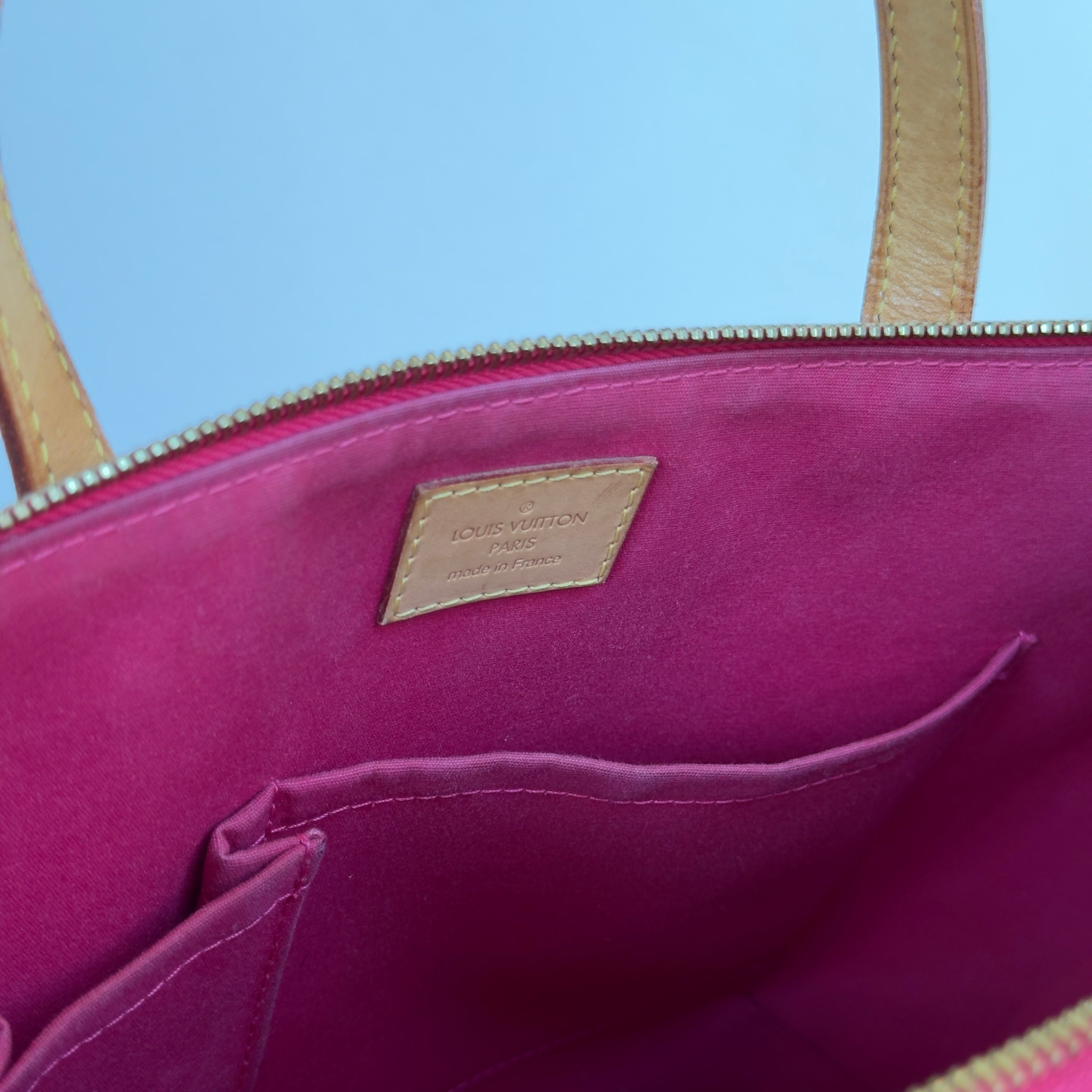 Louis Vuitton Bellevue Vernis PM - Queen May