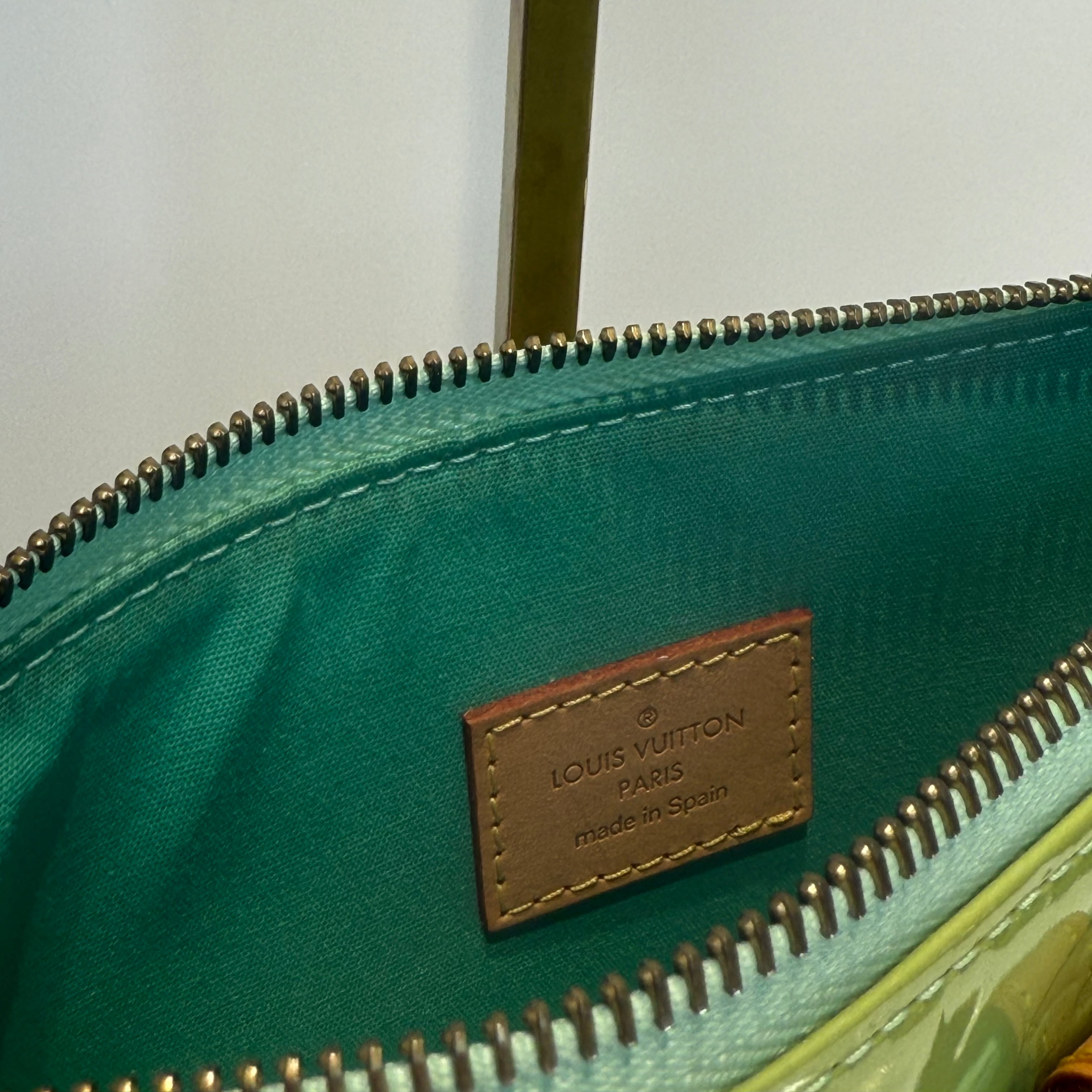 Rare Louis Vuitton Mallory Square Vernis Clutch Peppermint - Queen May
