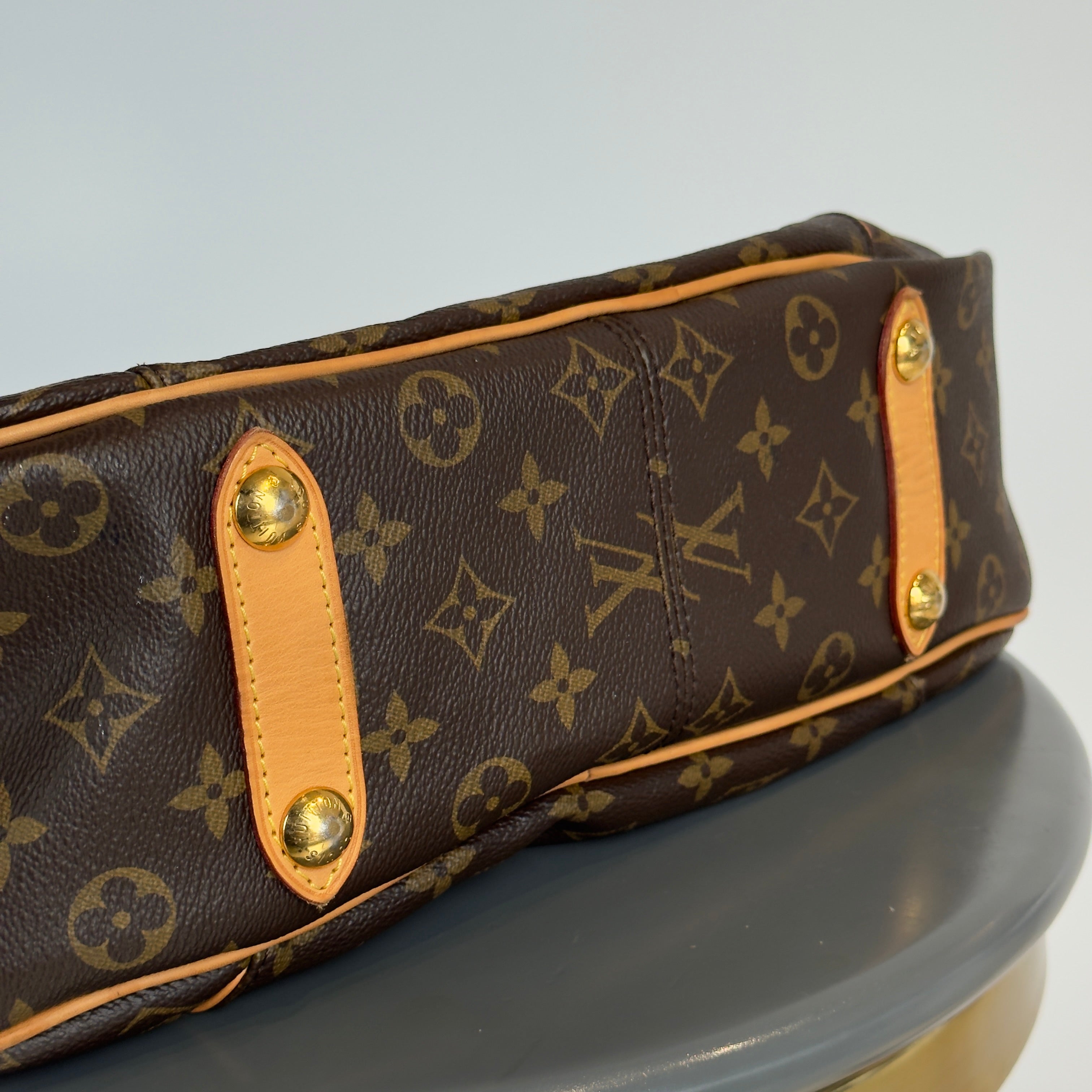 Louis Vuitton Monogram Galliera PM - Queen May