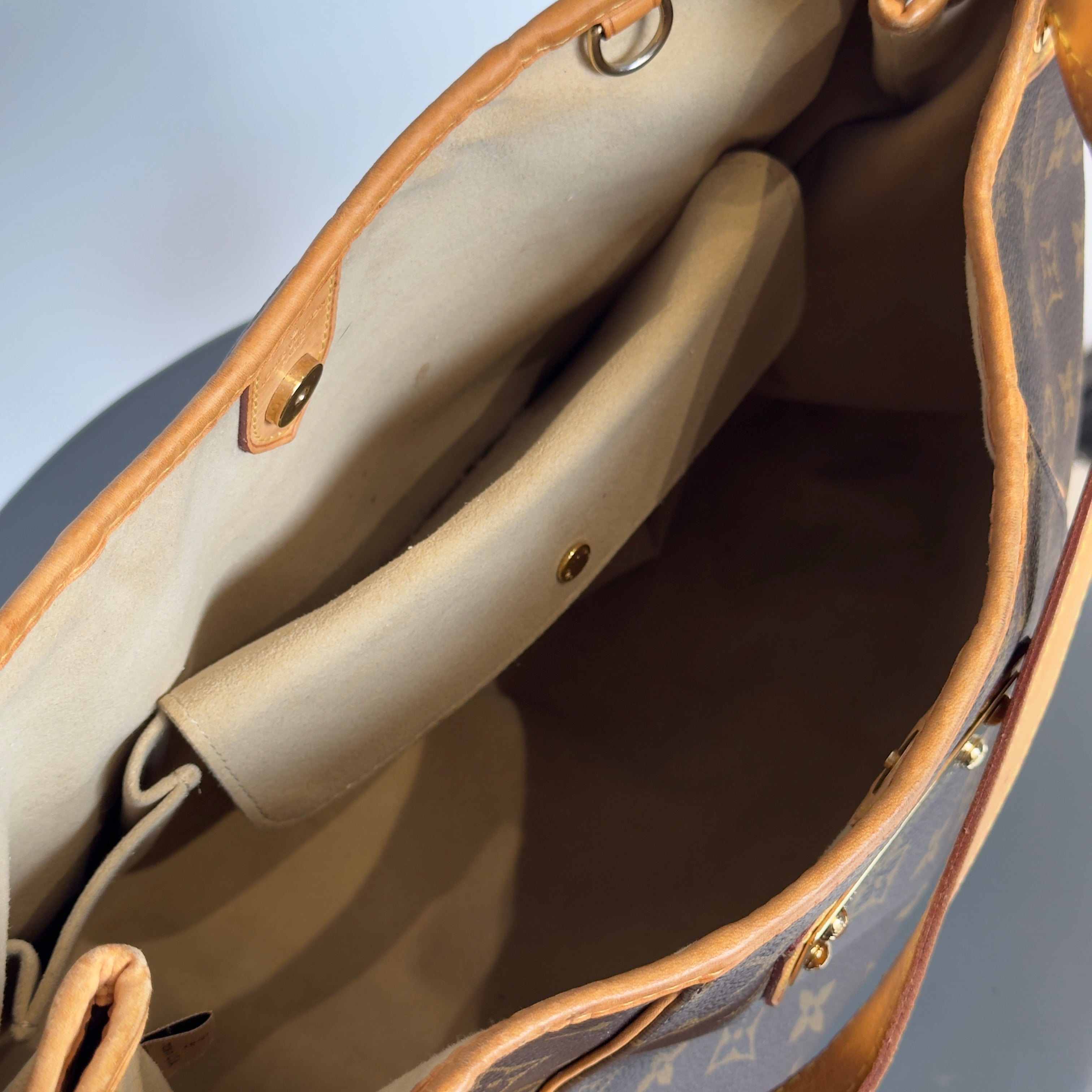 Louis Vuitton Monogram Galliera PM - Queen May