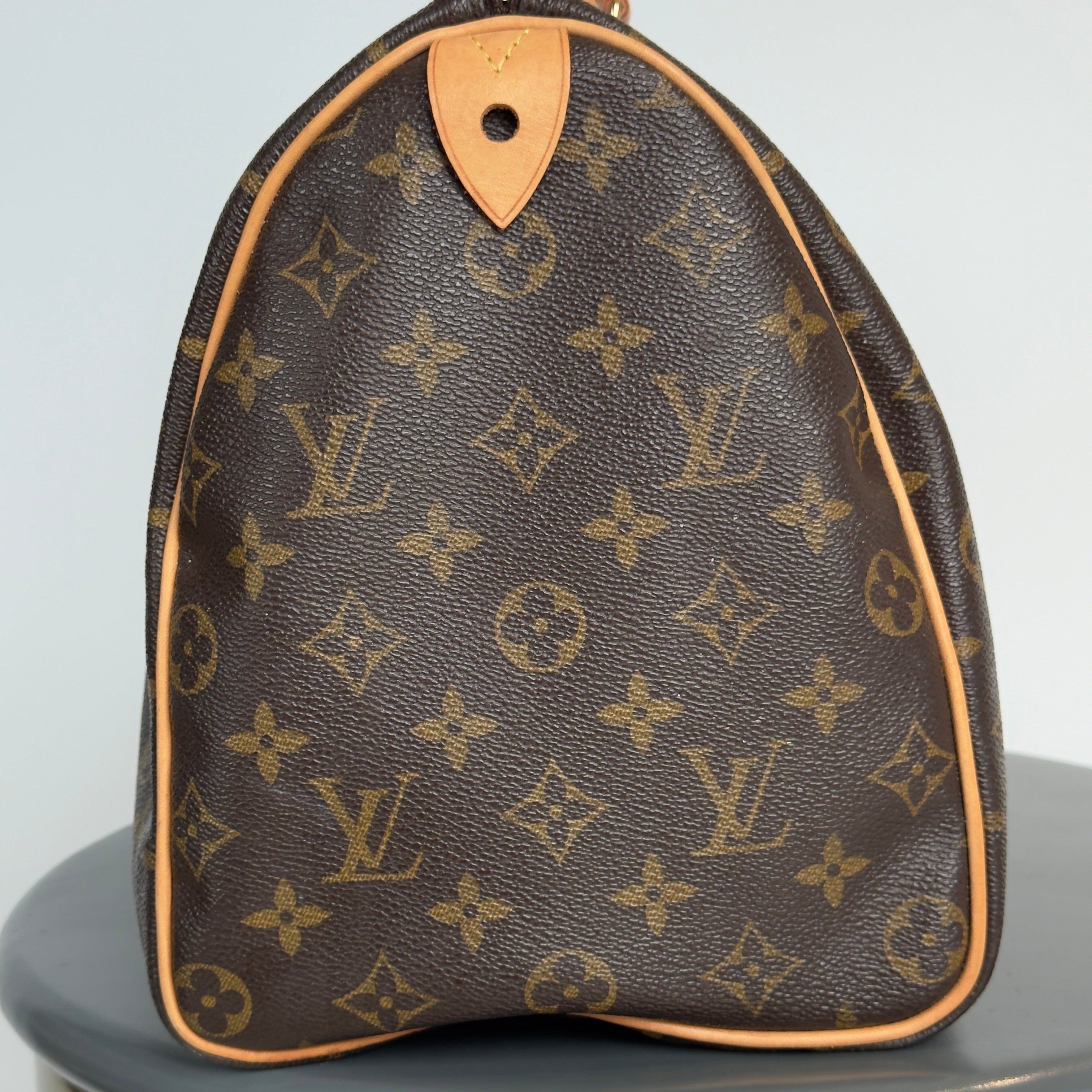 Louis Vuitton Monogram Speedy 35 - Queen May