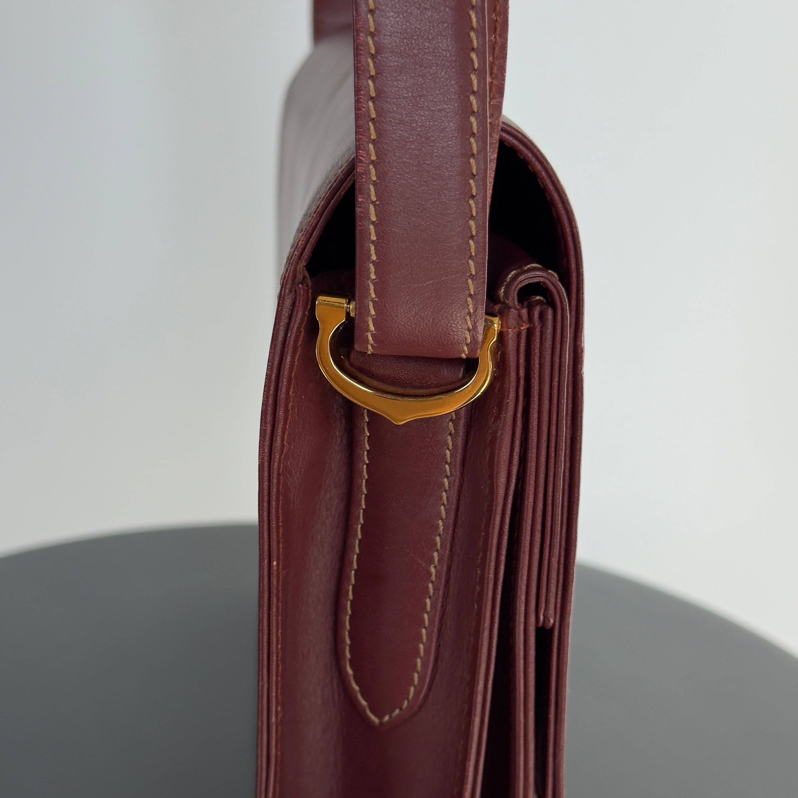 Cartier Must De Cartier Bordeaux Leather Flap Bag - Queen May
