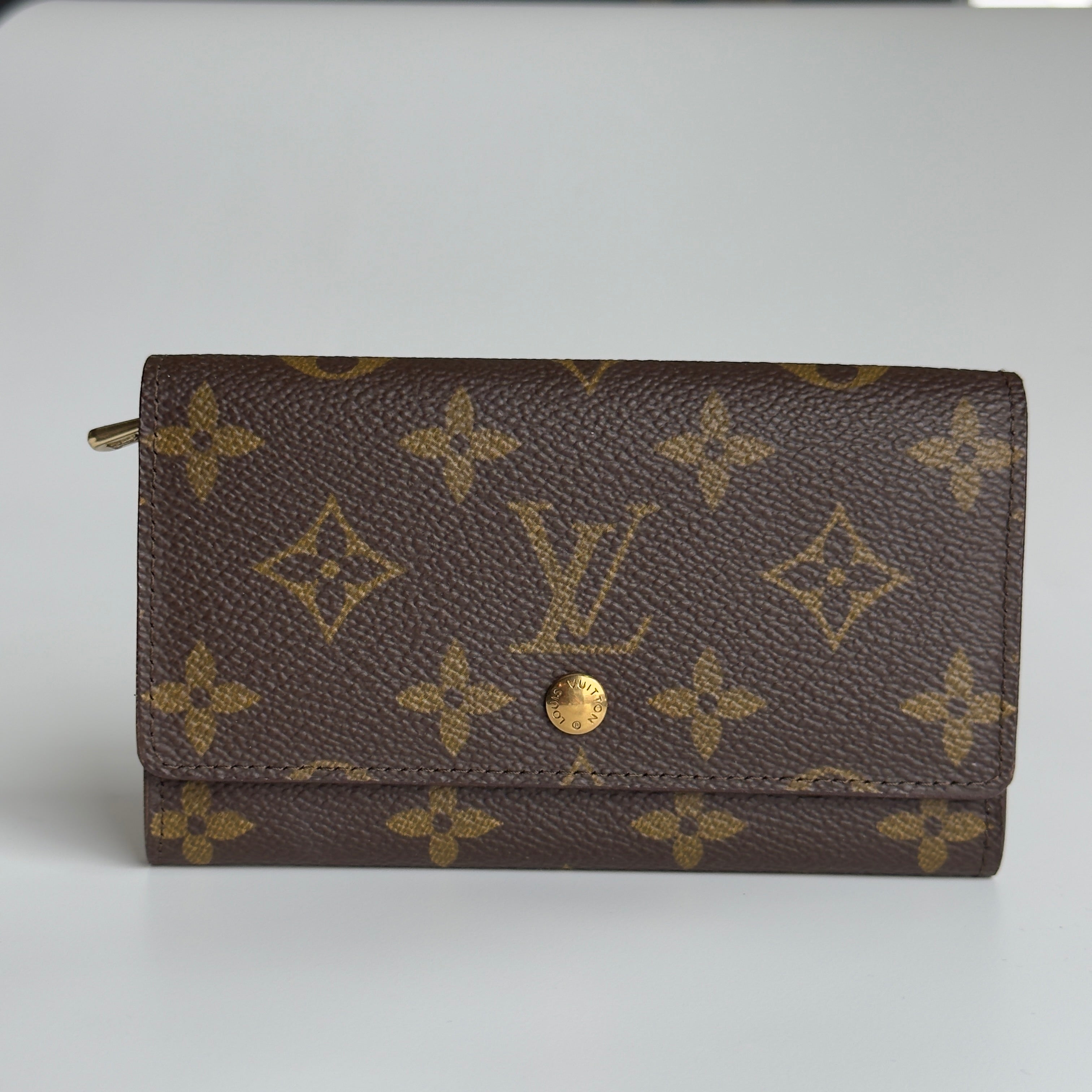 Louis Vuitton Rare Porte Monnaie Zip Wallet - Queen May