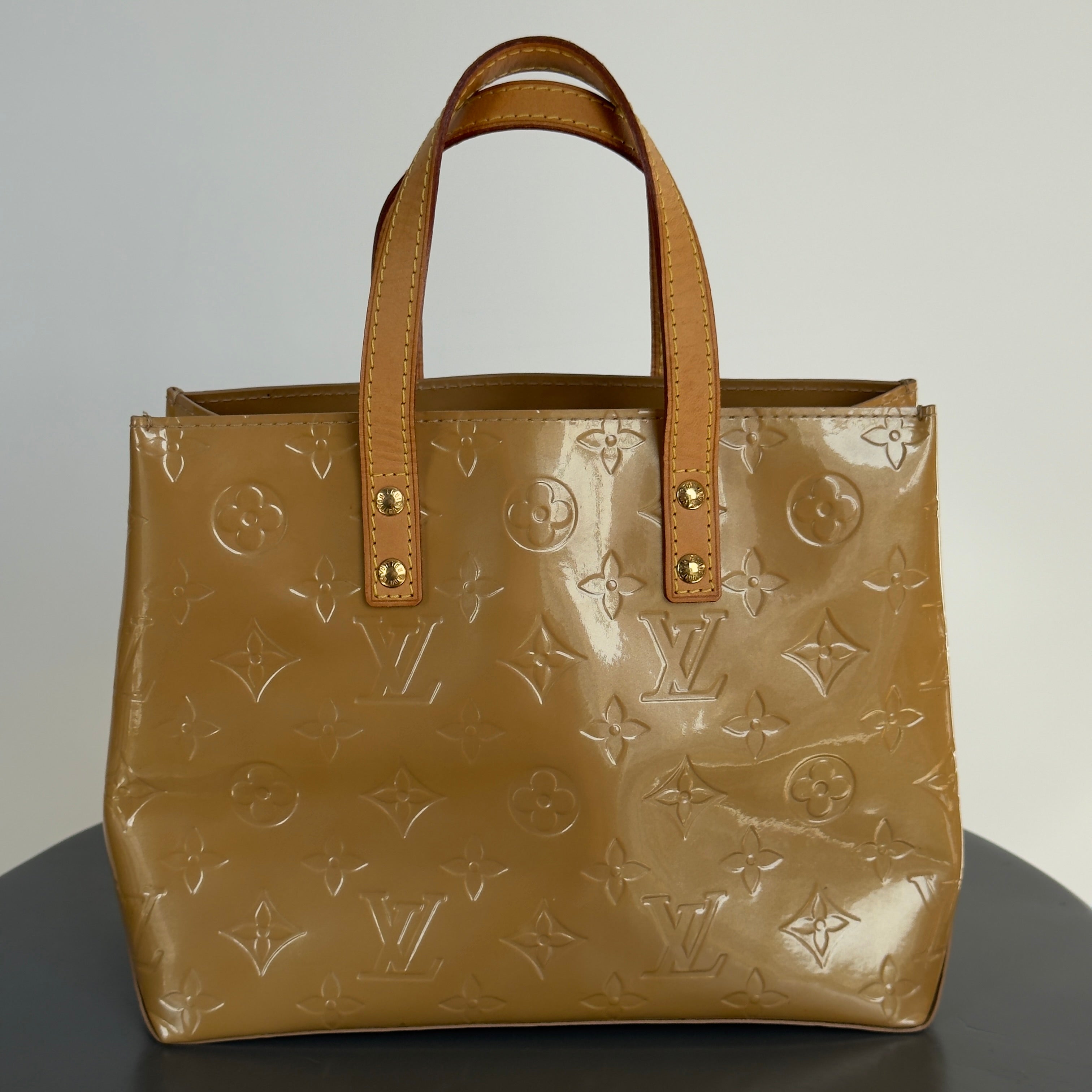 Louis Vuitton Vernis Reade PM Tan - Queen May