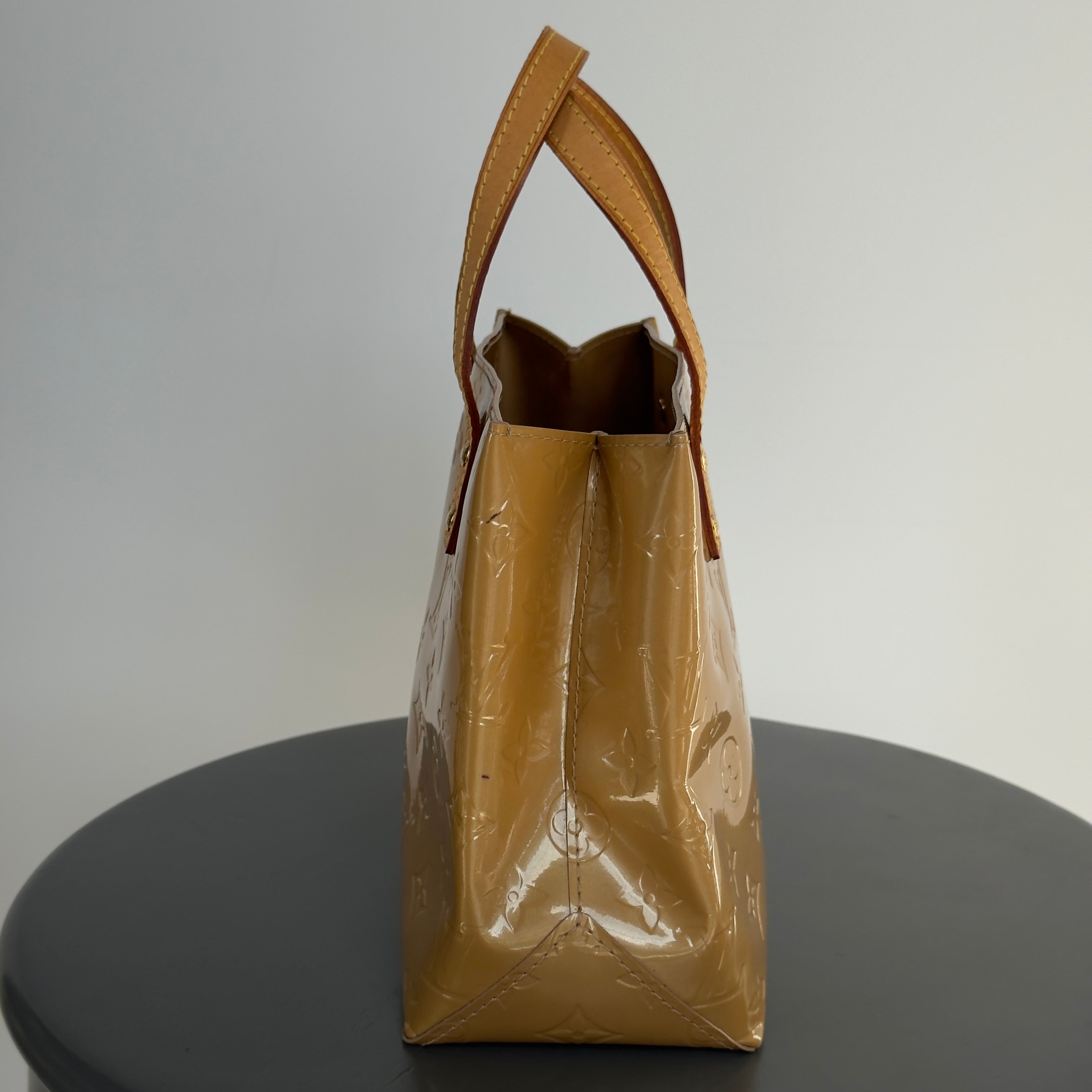 Louis Vuitton Vernis Reade PM Tan - Queen May