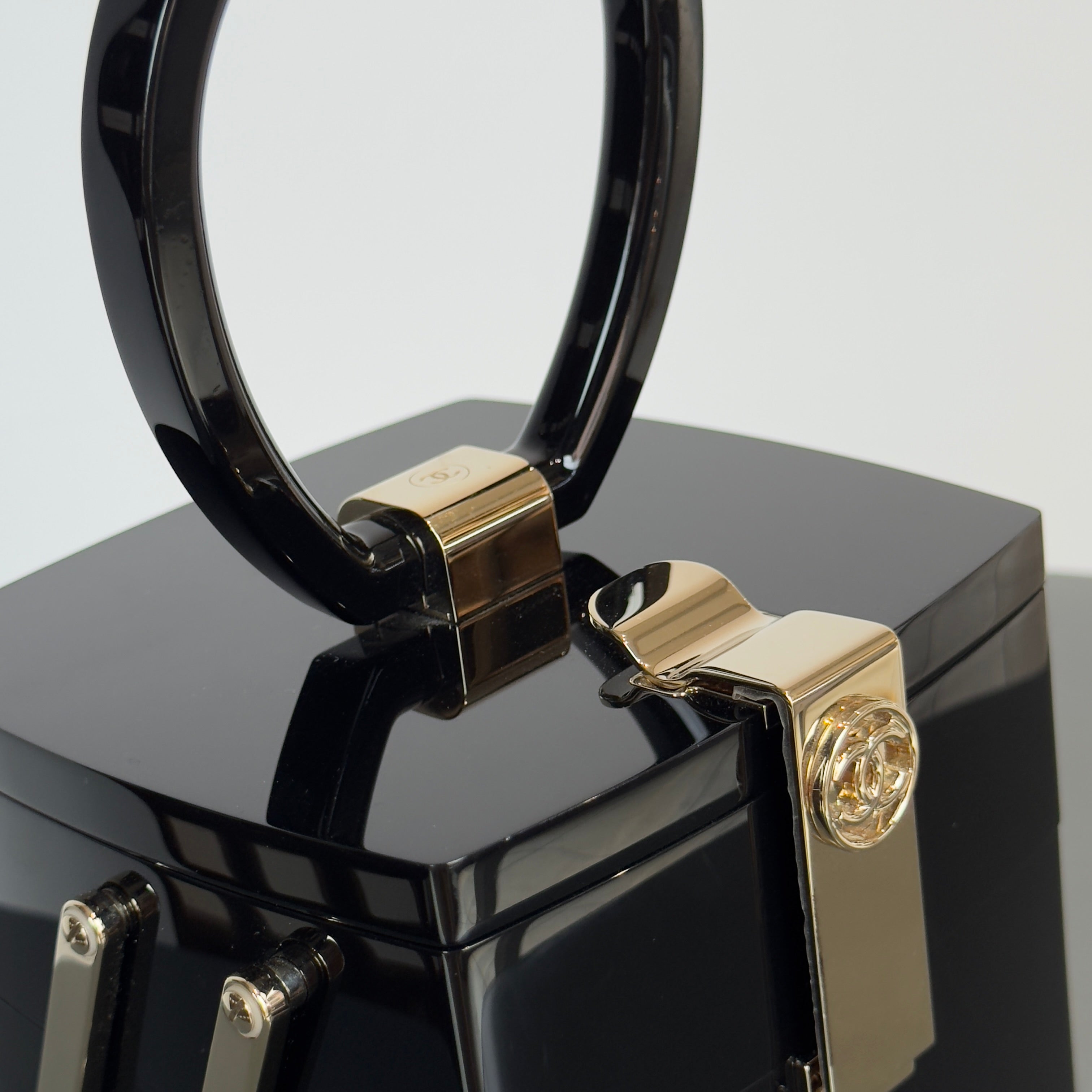 Chanel Black Lucite Devil Wears Prada Runway Top Handle Bag Fall 2016 Minaudiere