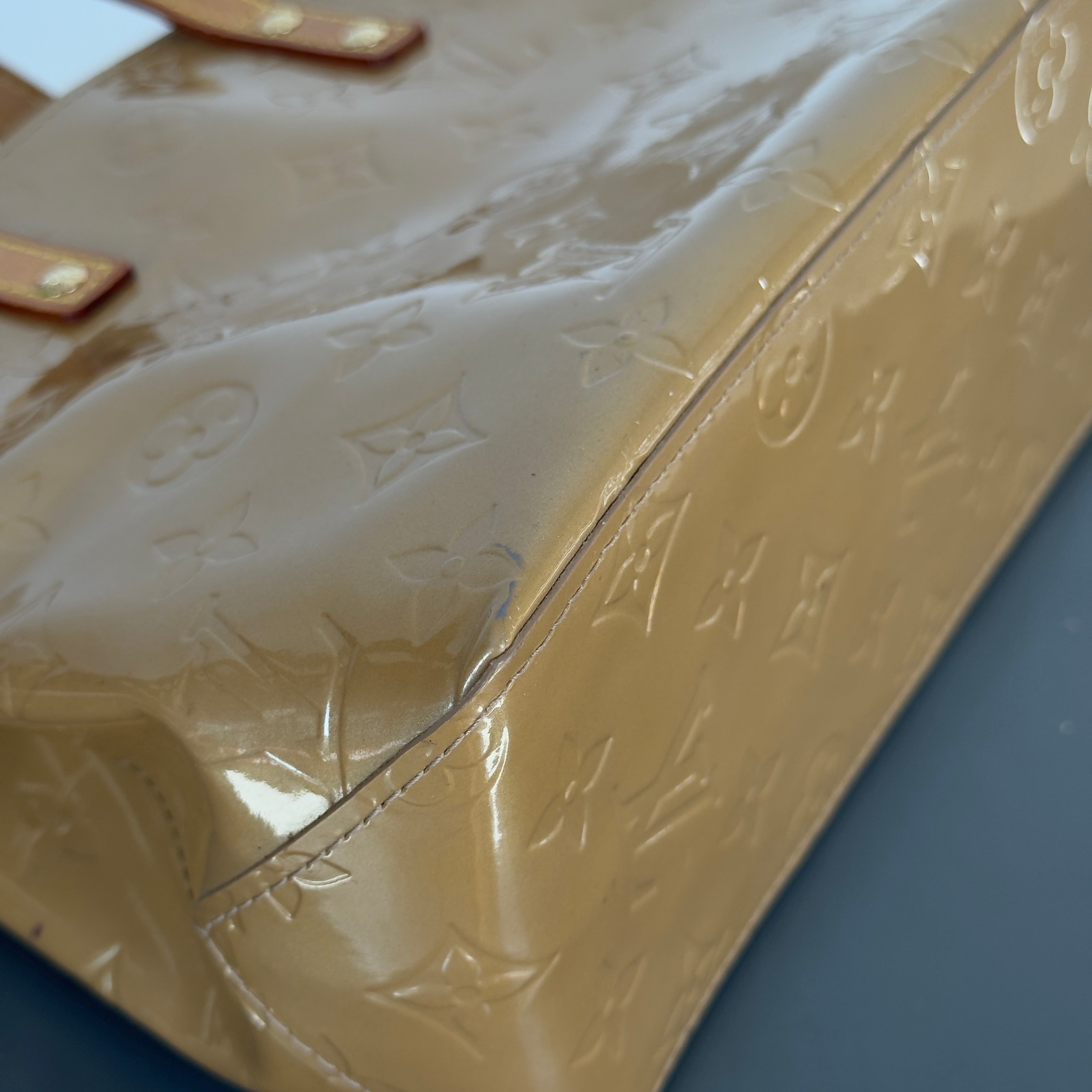 Louis Vuitton Vernis Reade PM Tan - Queen May