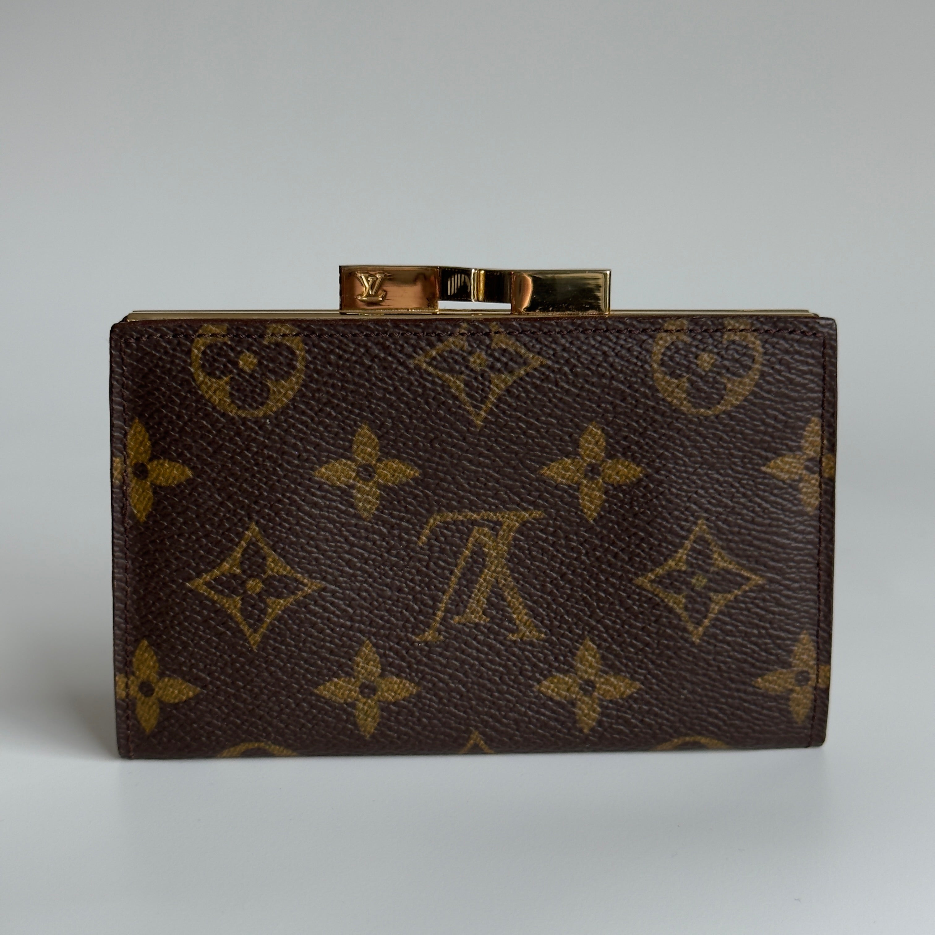 Louis Vuitton Monogram French Kisslock Wallet - Queen May