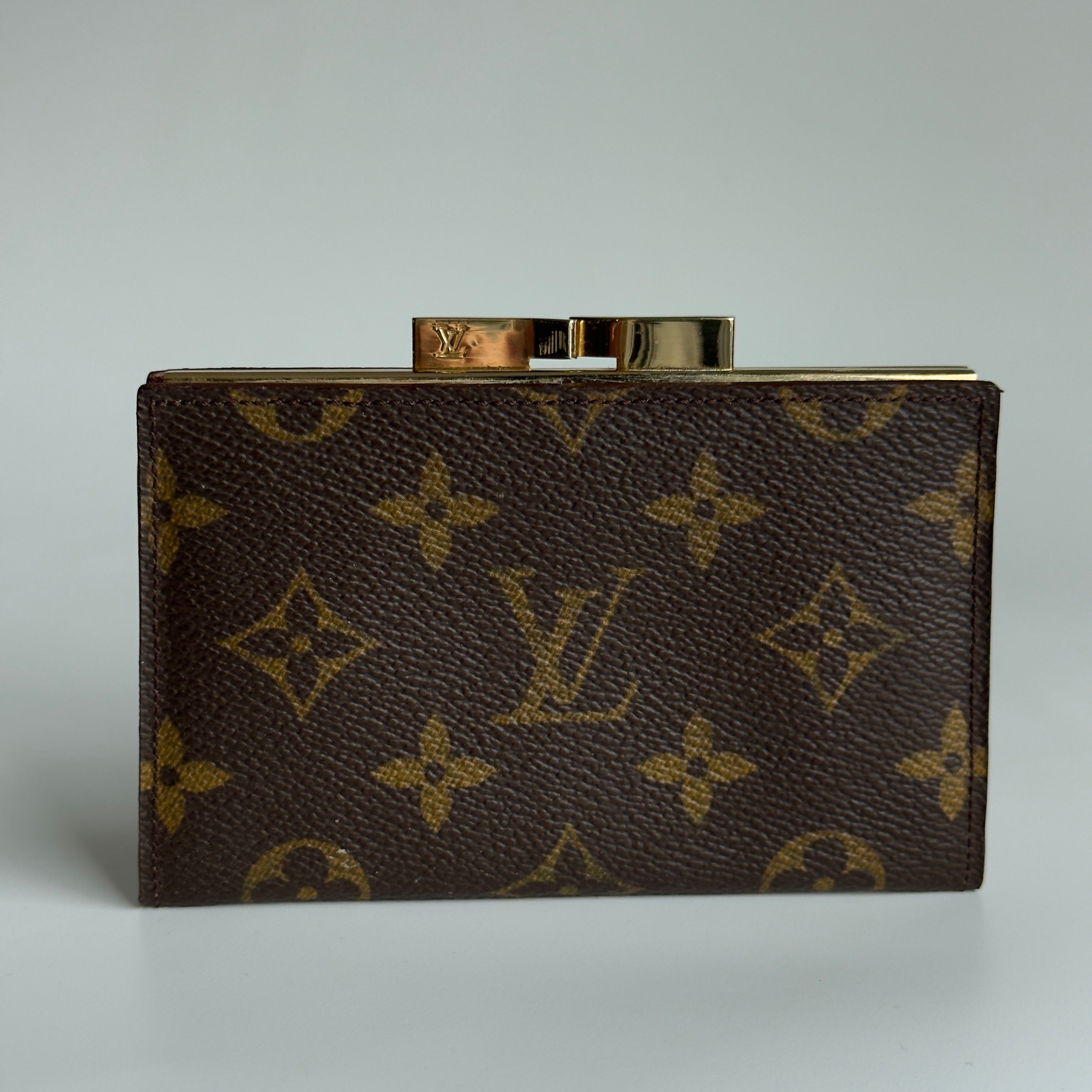 Louis Vuitton Monogram French Kisslock Wallet - Queen May